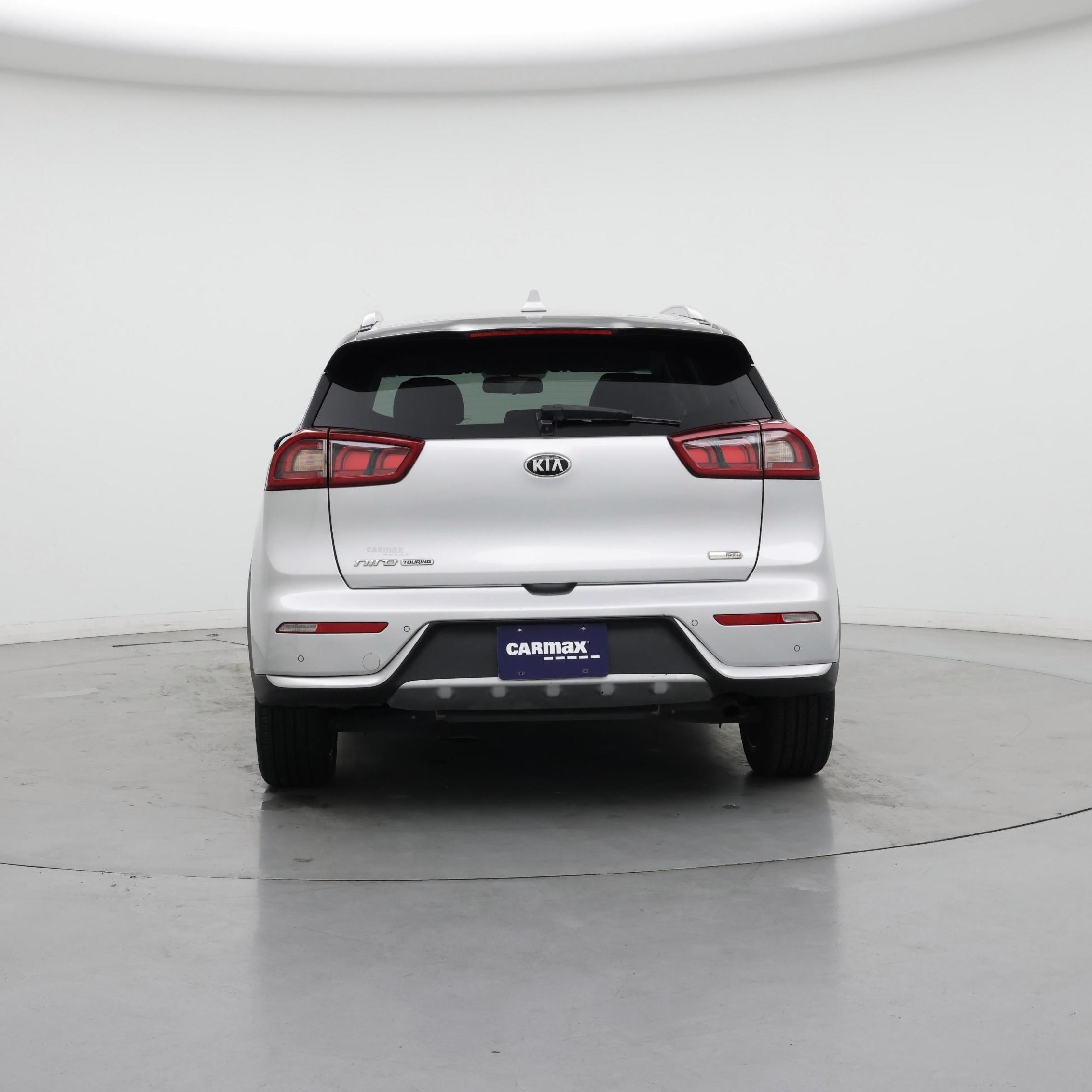 Thumbnail: 2017 Kia Niro - 6