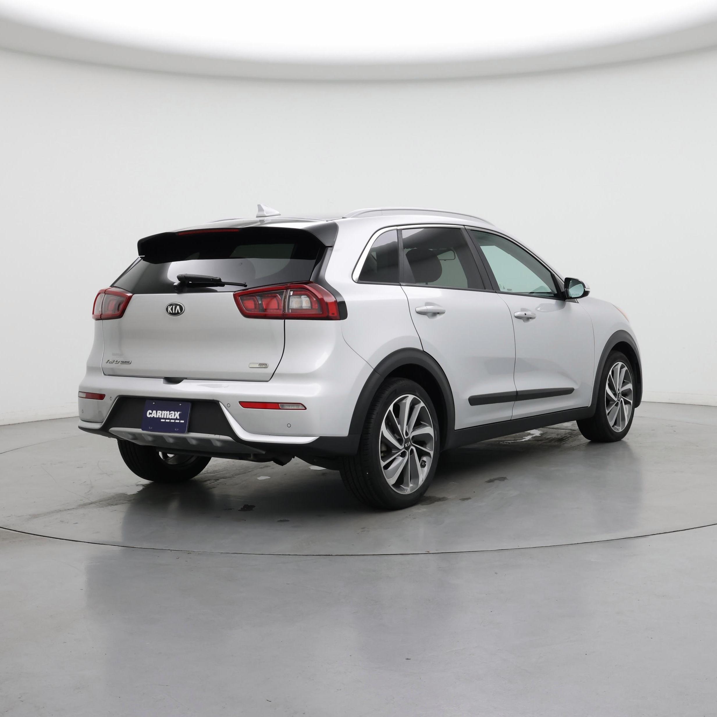 Thumbnail: 2017 Kia Niro - 8