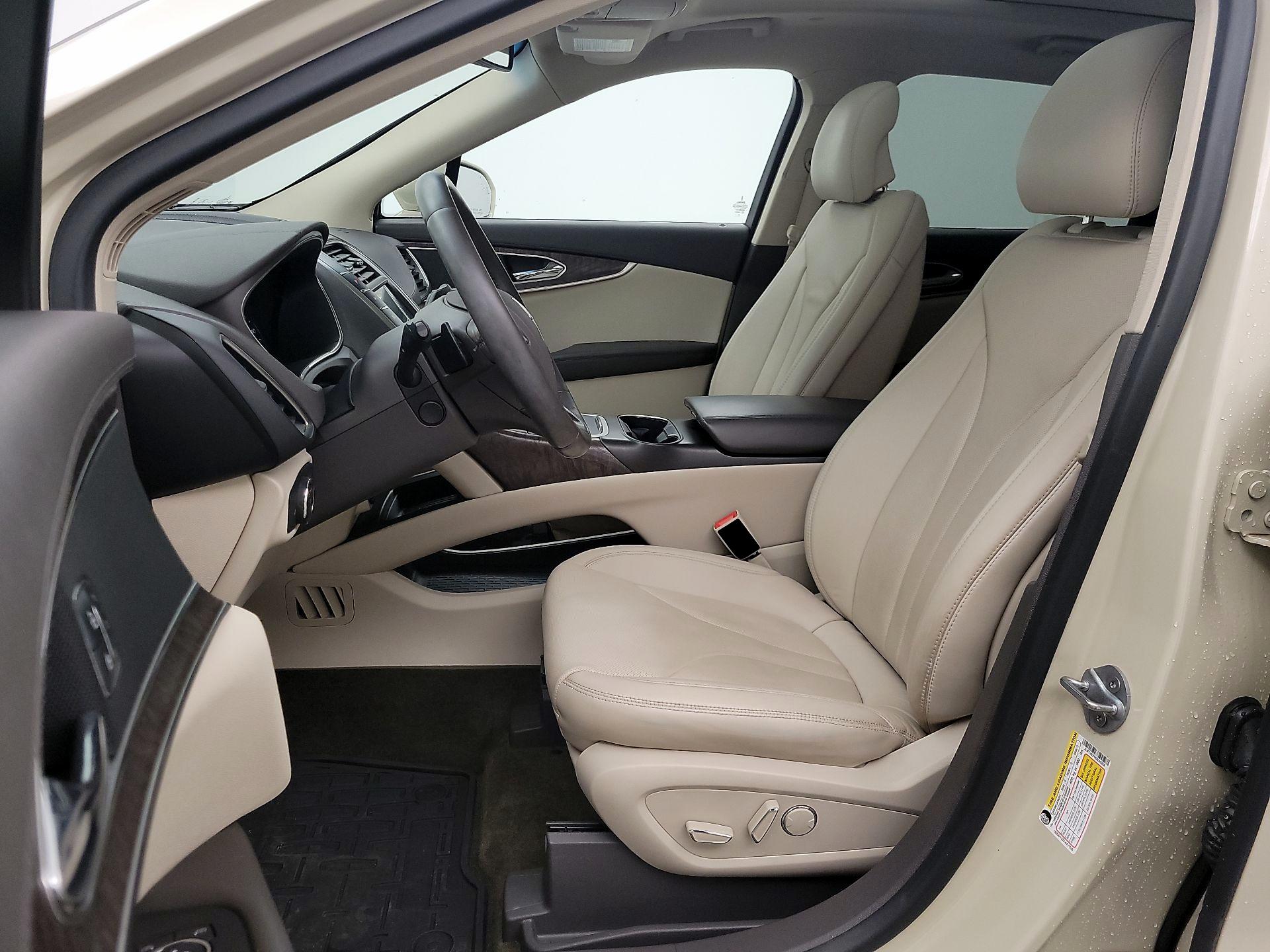Thumbnail: 2016 Lincoln MKX - 11