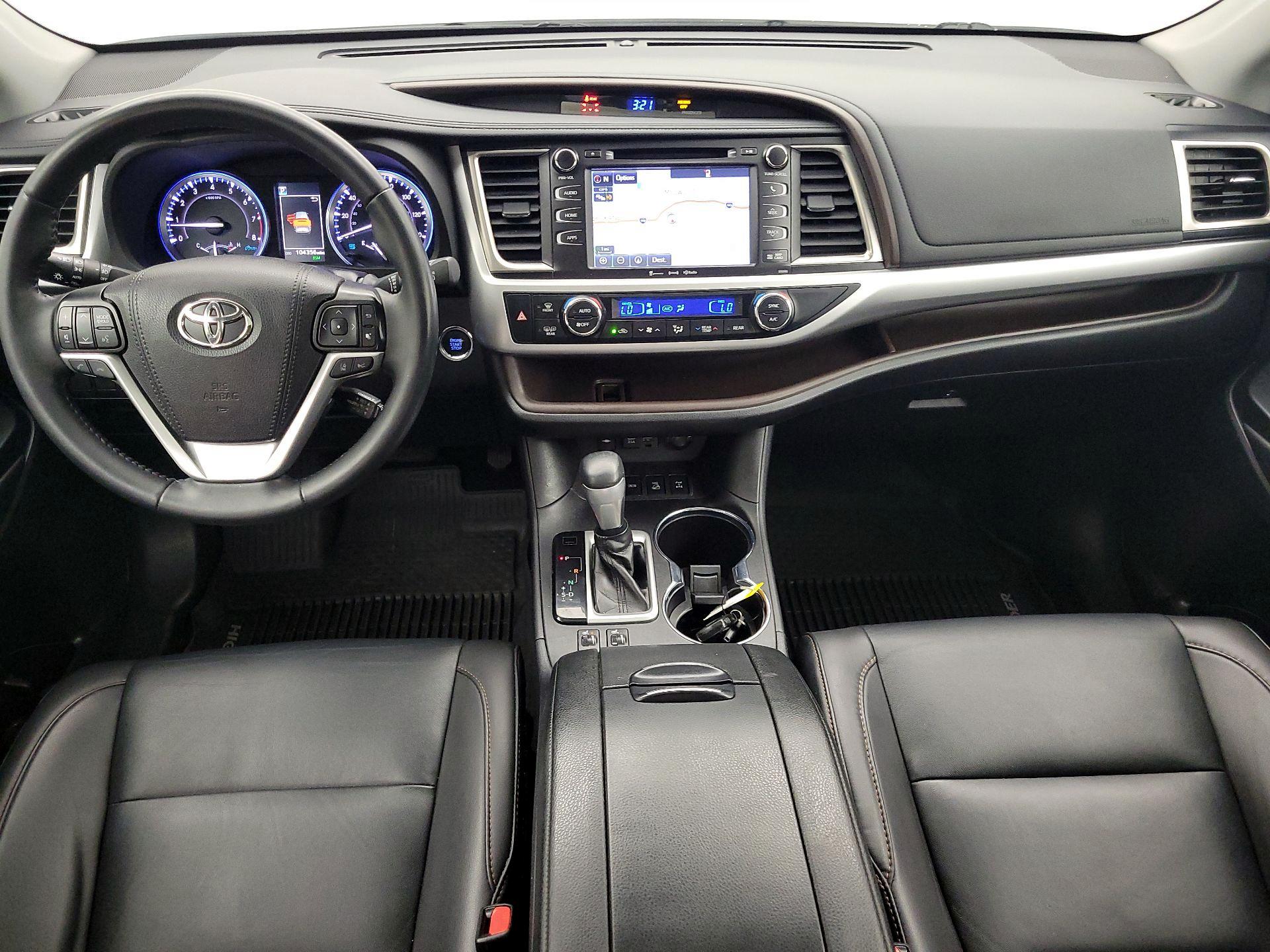 Thumbnail: 2019 Toyota Highlander - 9