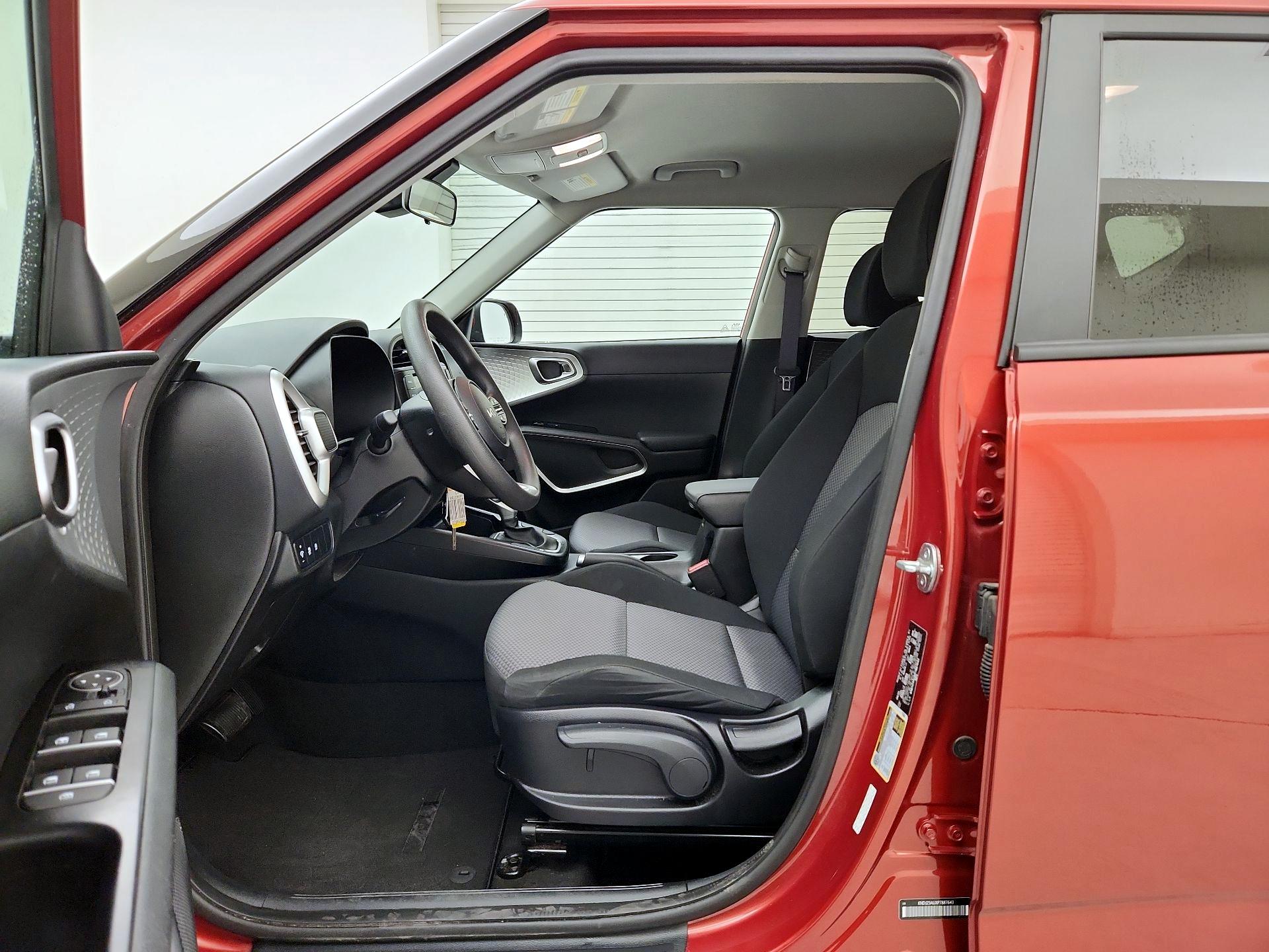 Thumbnail: 2023 Kia Soul - 11