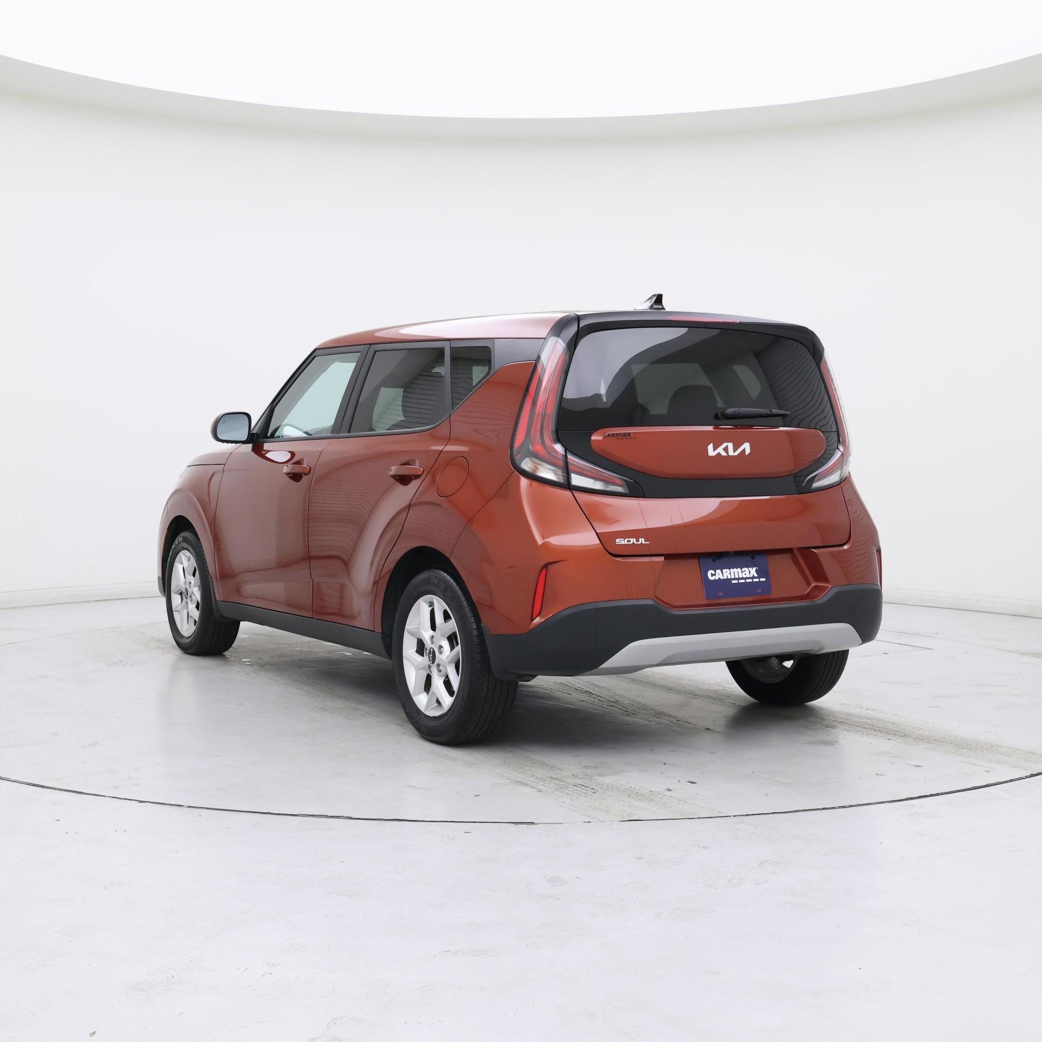Thumbnail: 2023 Kia Soul - 2