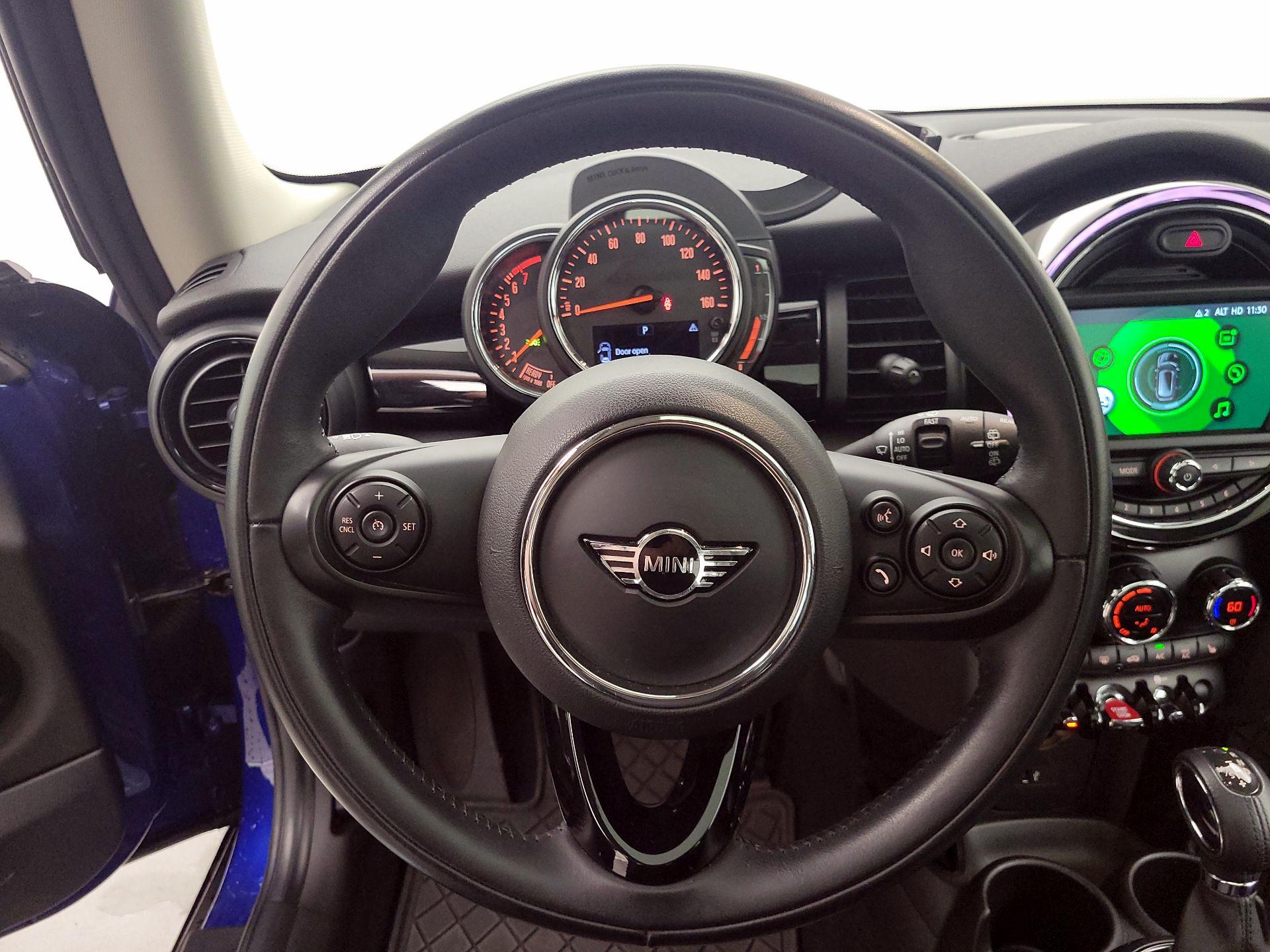 Thumbnail: 2019 MINI Cooper Hardtop - 10