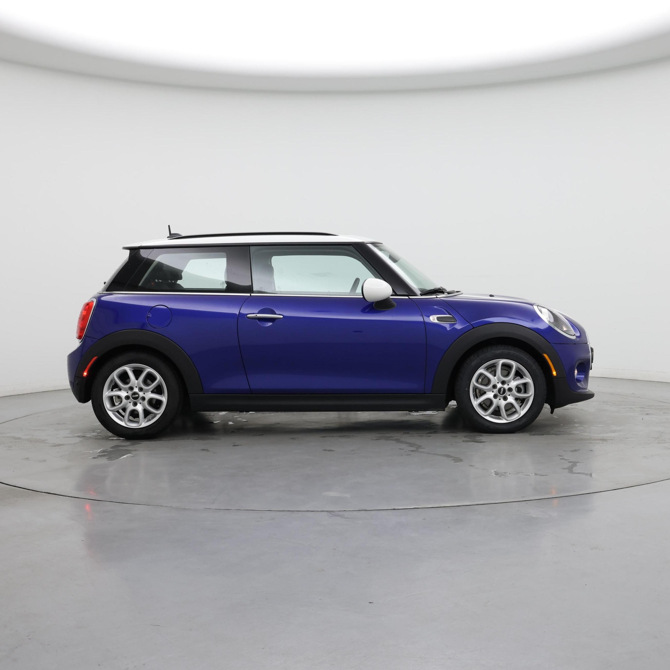 Thumbnail: 2019 MINI Cooper Hardtop - 7