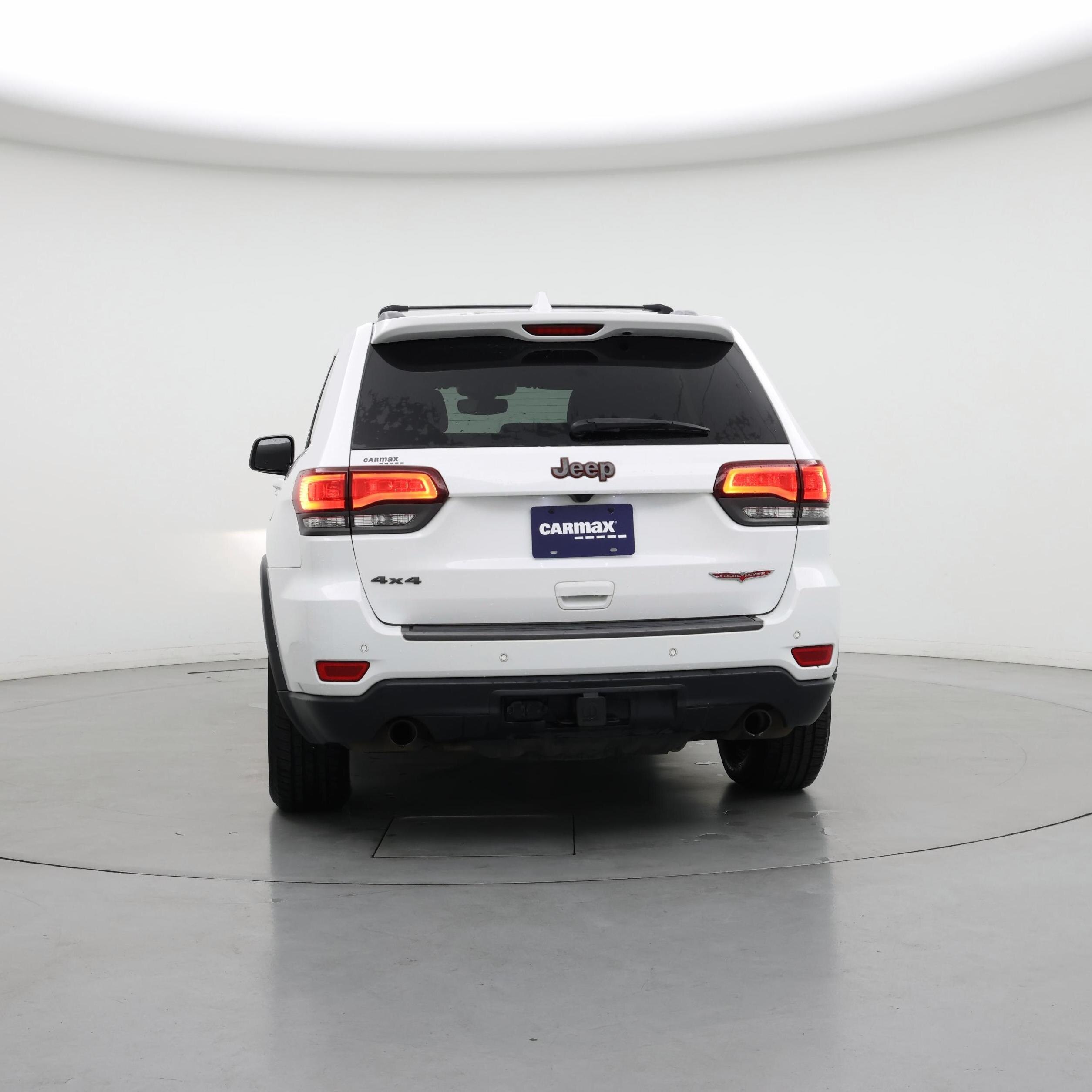 Thumbnail: 2018 Jeep Grand Cherokee - 6