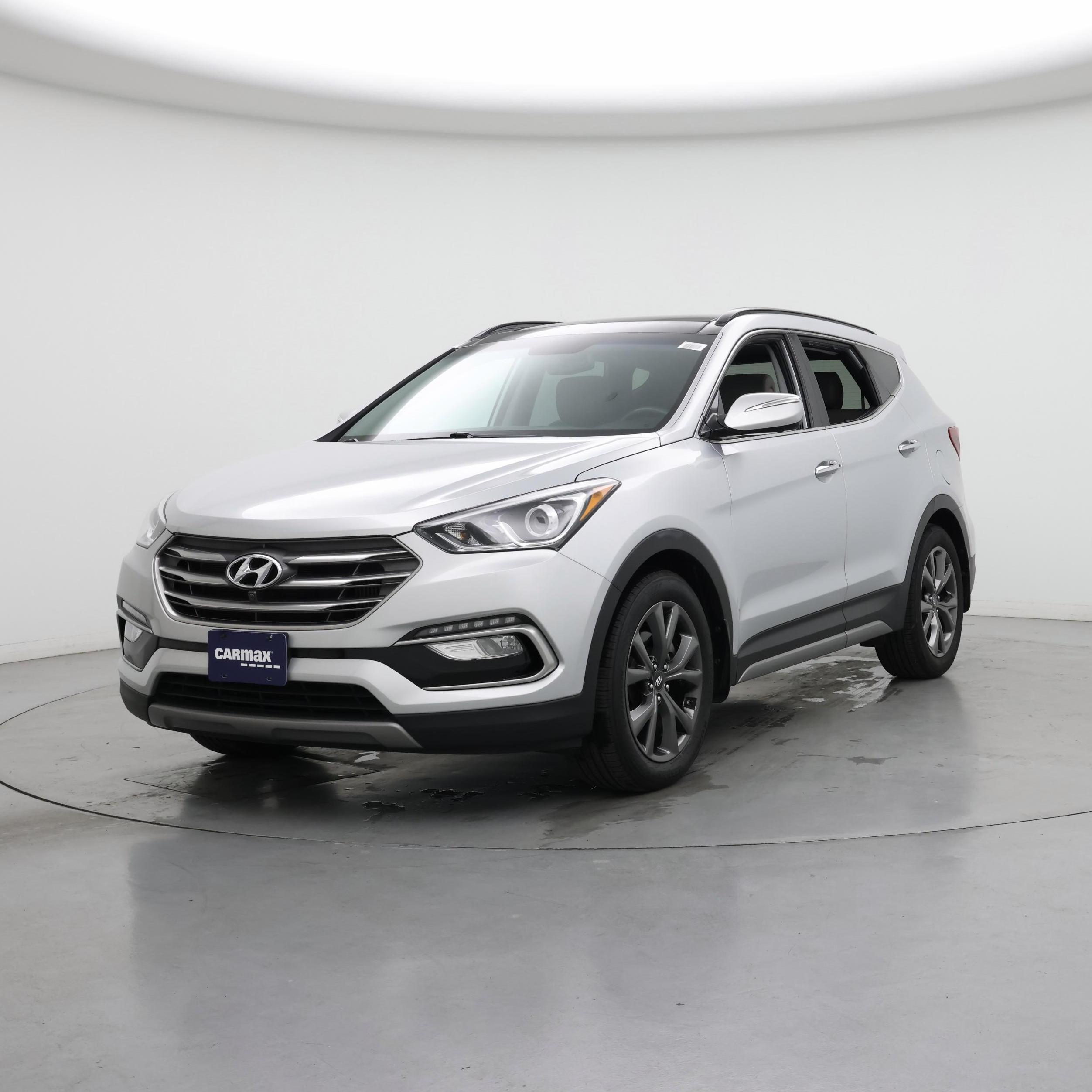 Thumbnail: 2017 Hyundai Santa Fe - 4