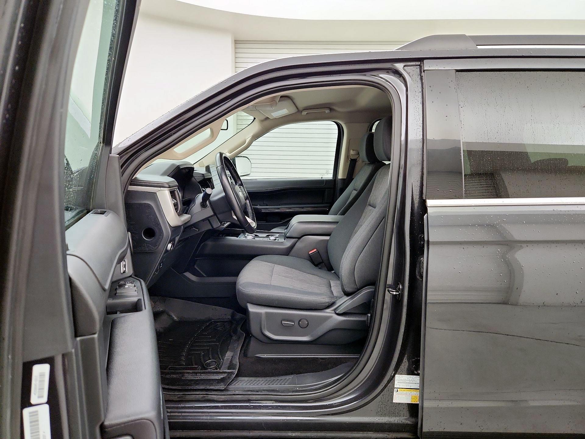 Thumbnail: 2022 Ford Expedition - 11