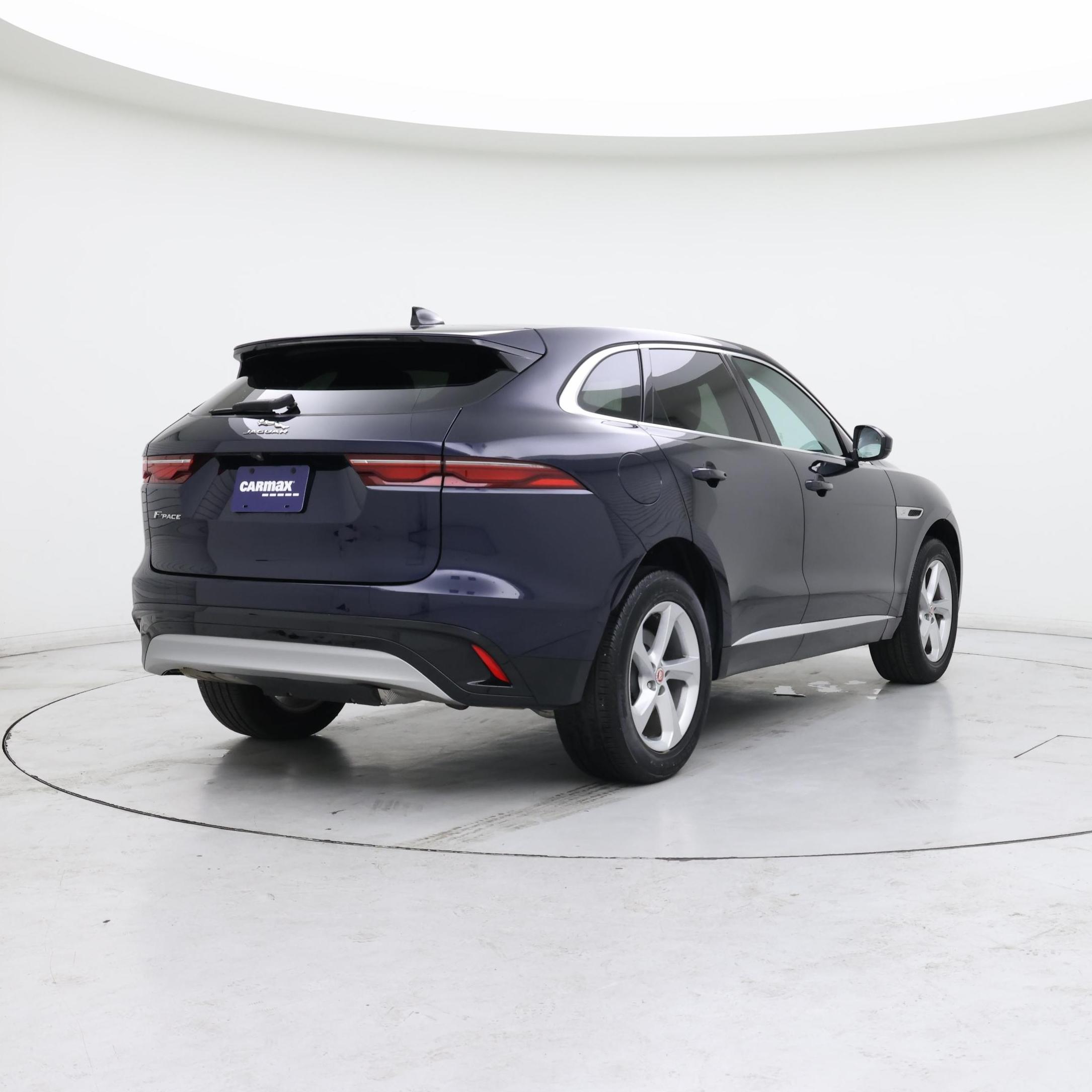 Thumbnail: 2023 Jaguar F-Pace - 8