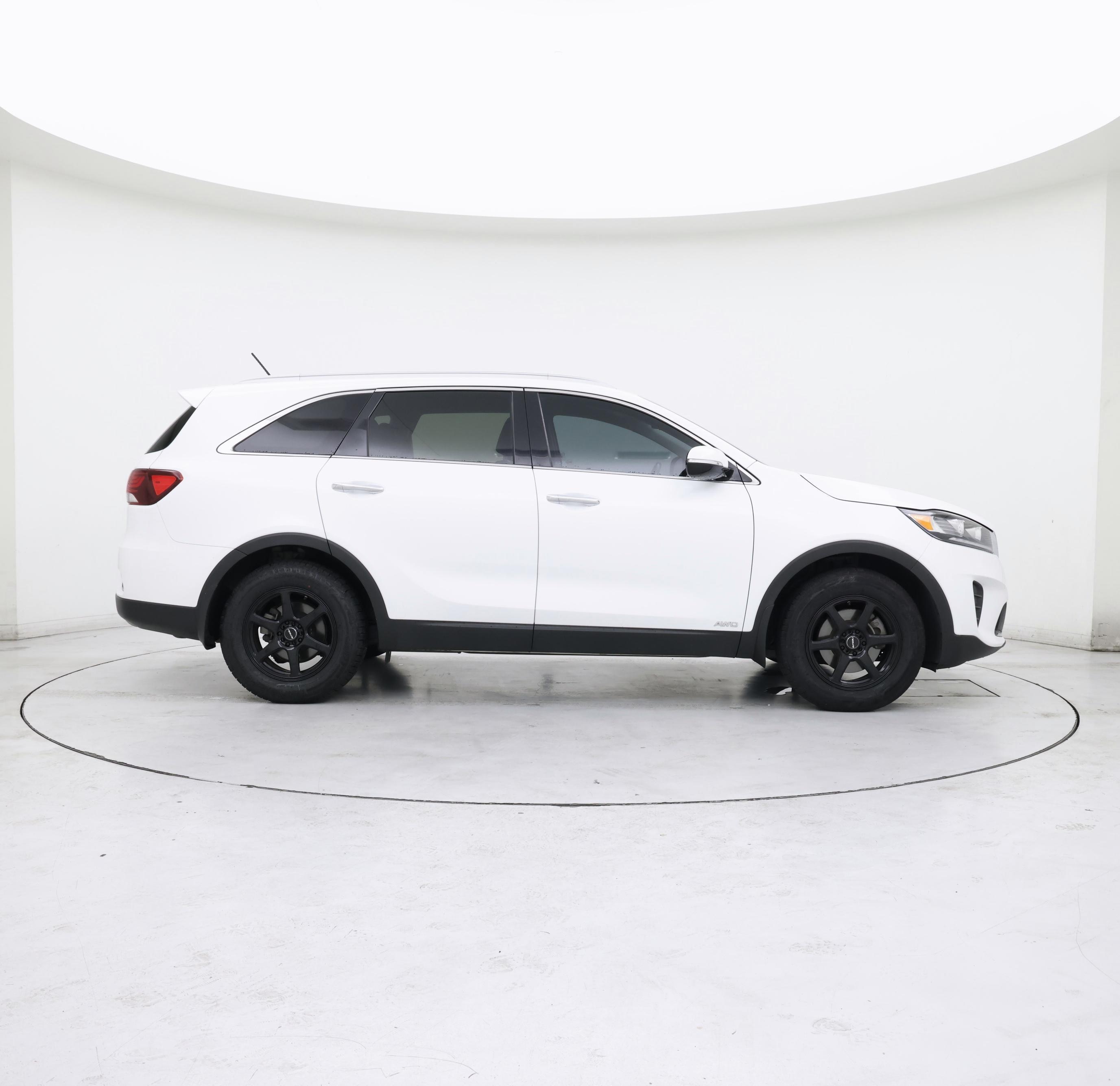 Thumbnail: 2020 Kia Sorento - 7