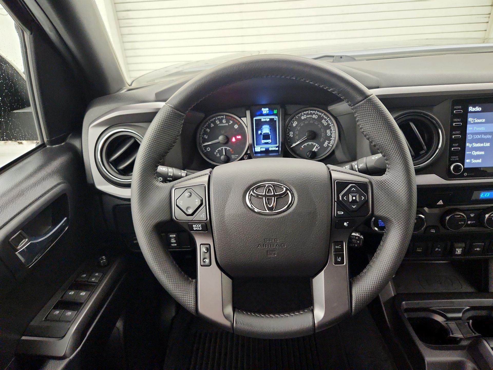 Thumbnail: 2021 Toyota Tacoma - 10