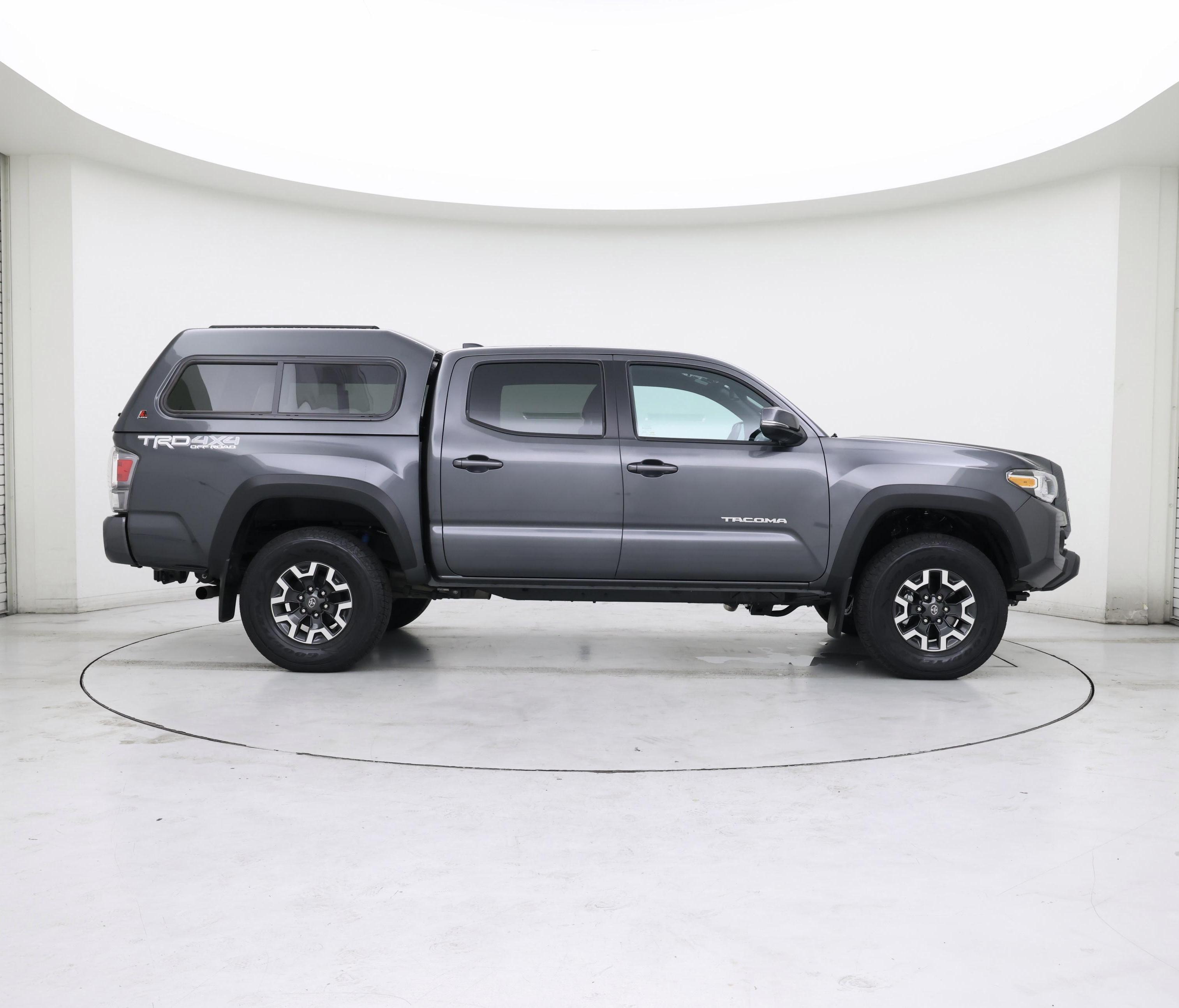 Thumbnail: 2021 Toyota Tacoma - 7