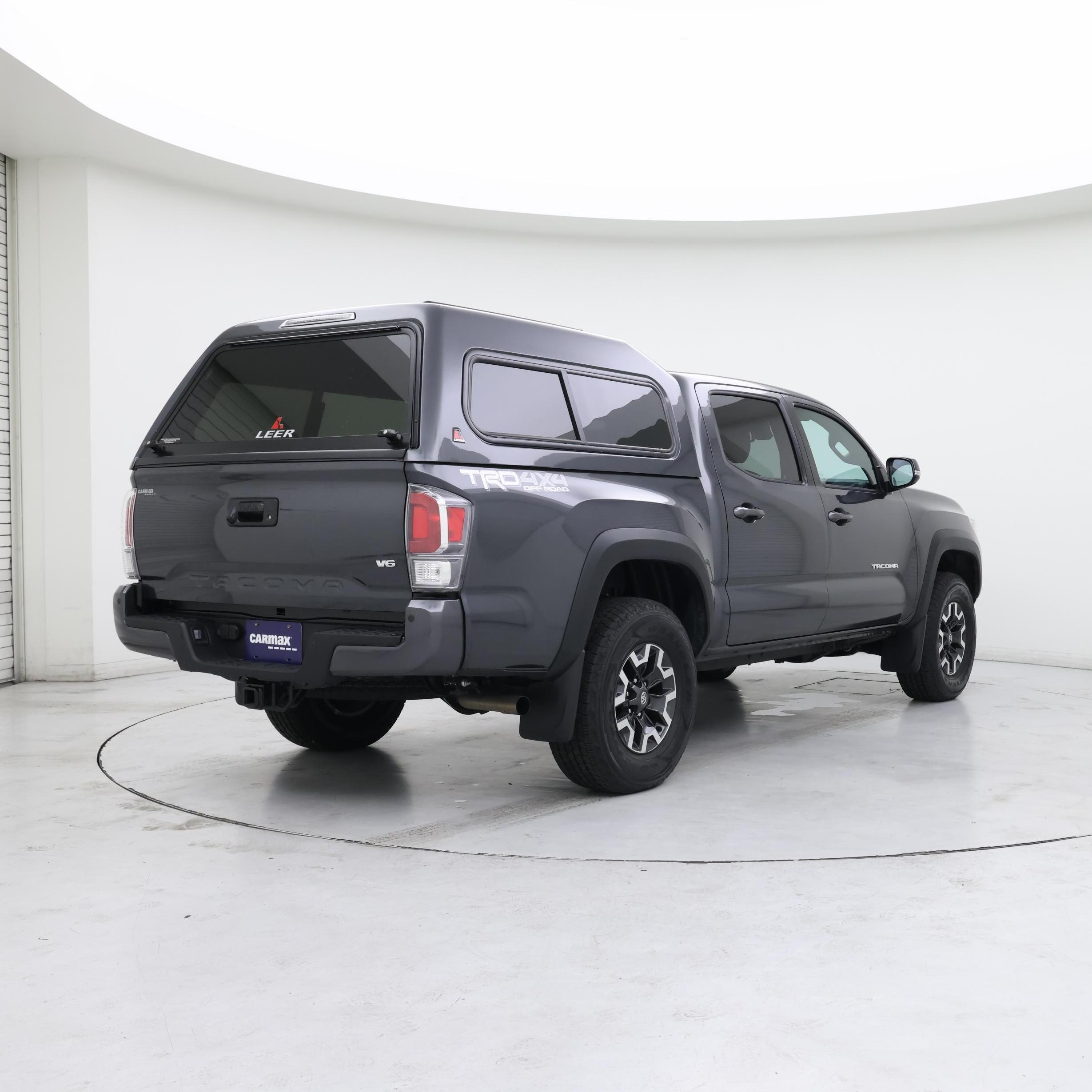Thumbnail: 2021 Toyota Tacoma - 8