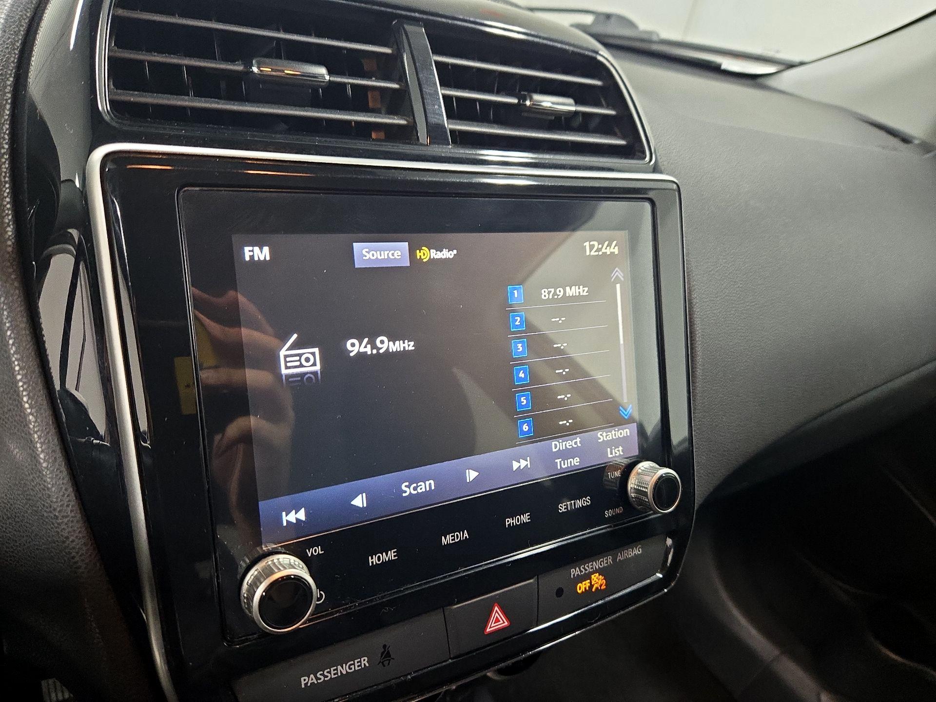 Thumbnail: 2021 Mitsubishi Outlander Sport - 15