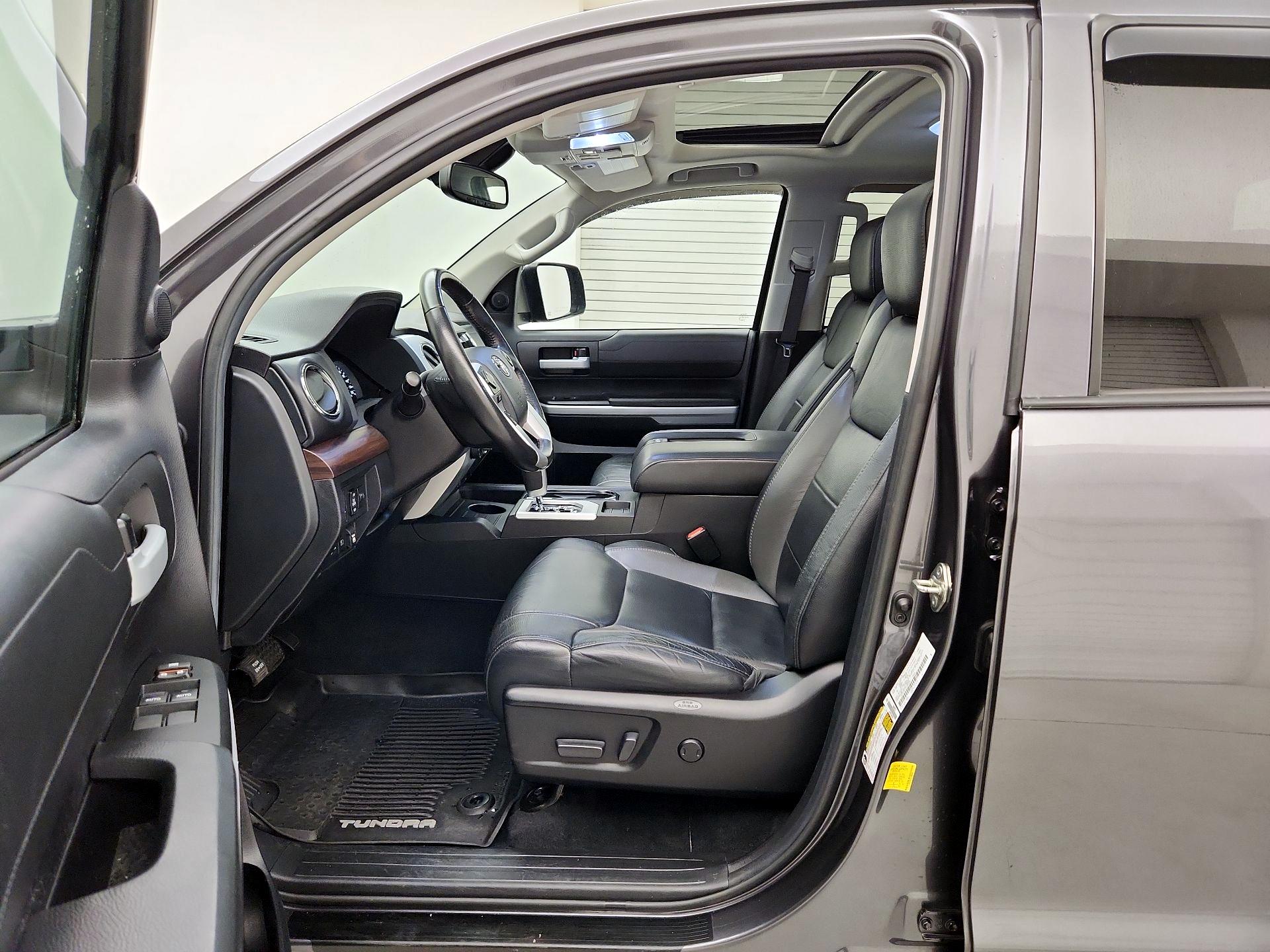 Thumbnail: 2020 Toyota Tundra - 11