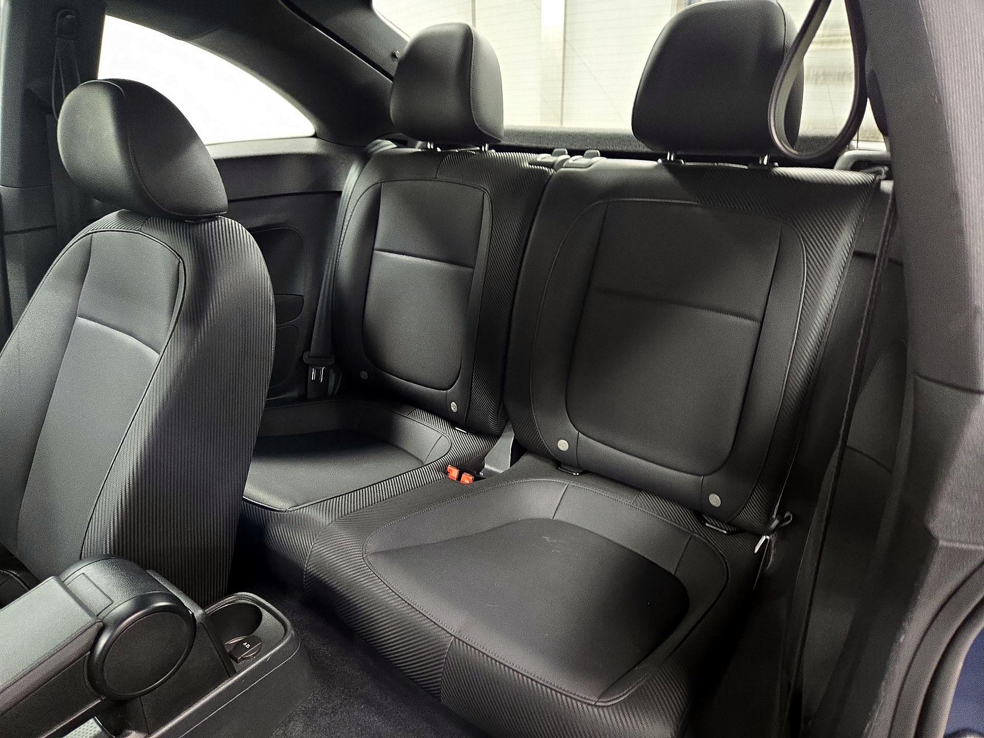 Thumbnail: 2016 Volkswagen Beetle - 18