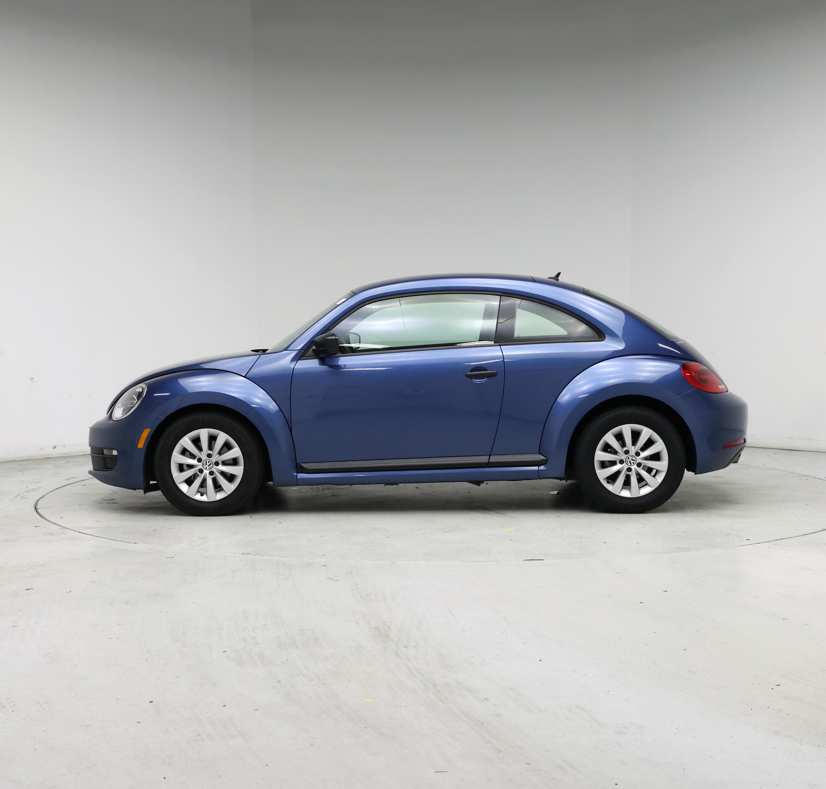 Thumbnail: 2016 Volkswagen Beetle - 3