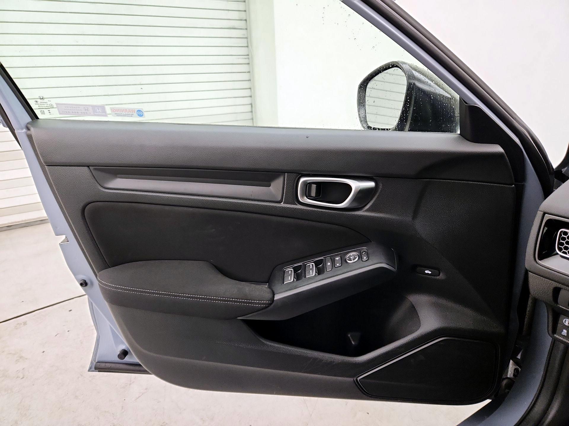 Thumbnail: 2024 Honda Civic - 12