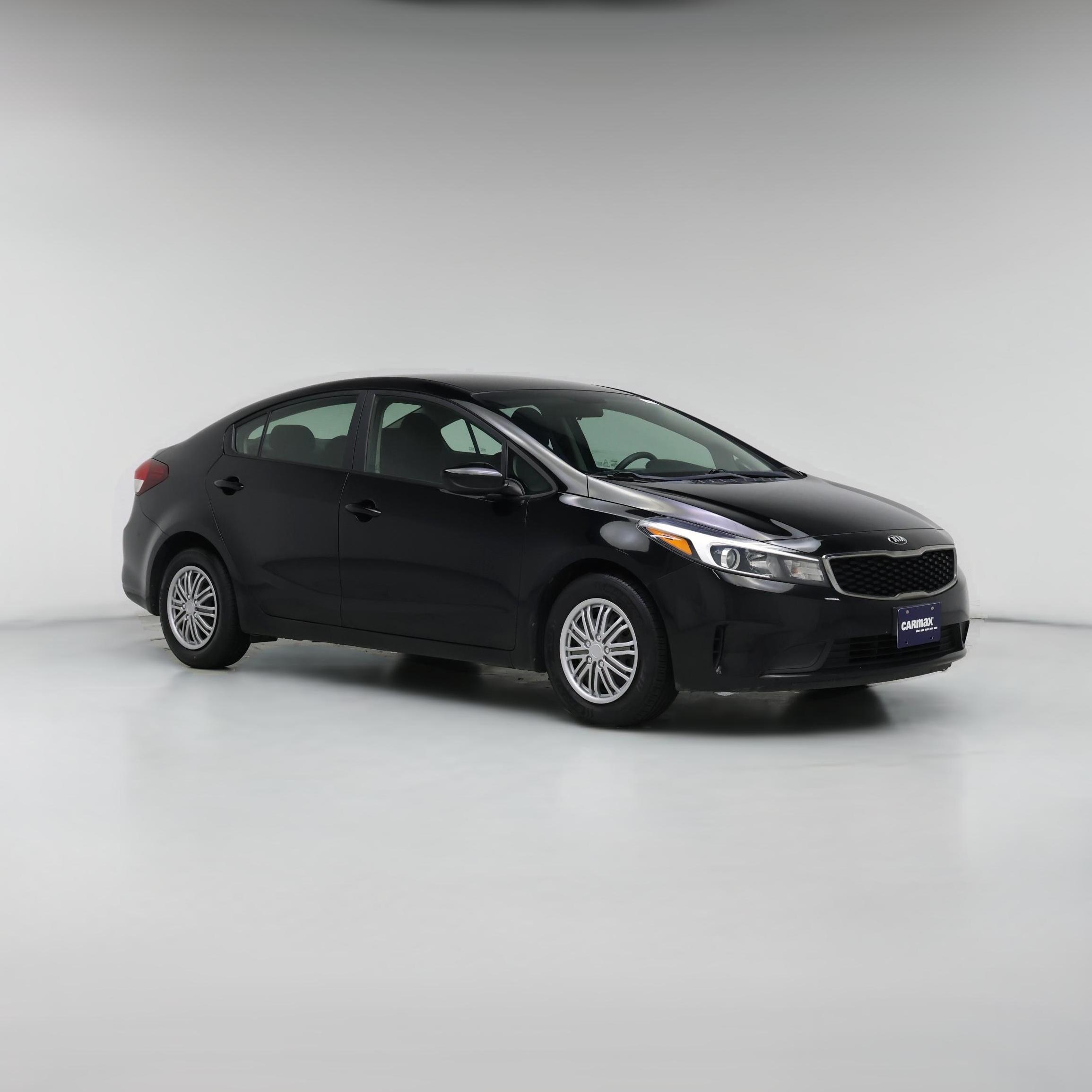 Thumbnail: 2017 Kia Forte - 1