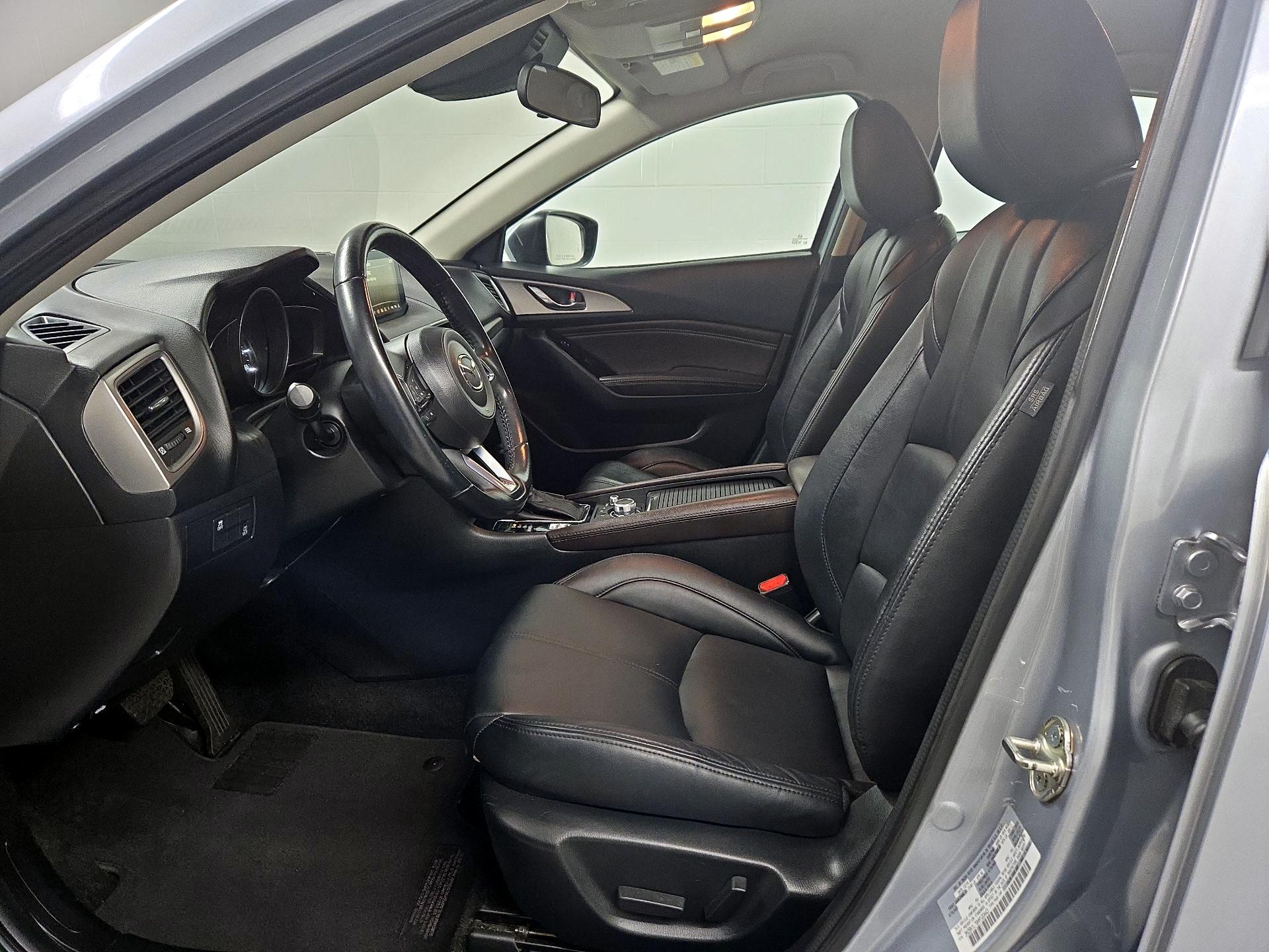 Thumbnail: 2017 Mazda Mazda3 - 11