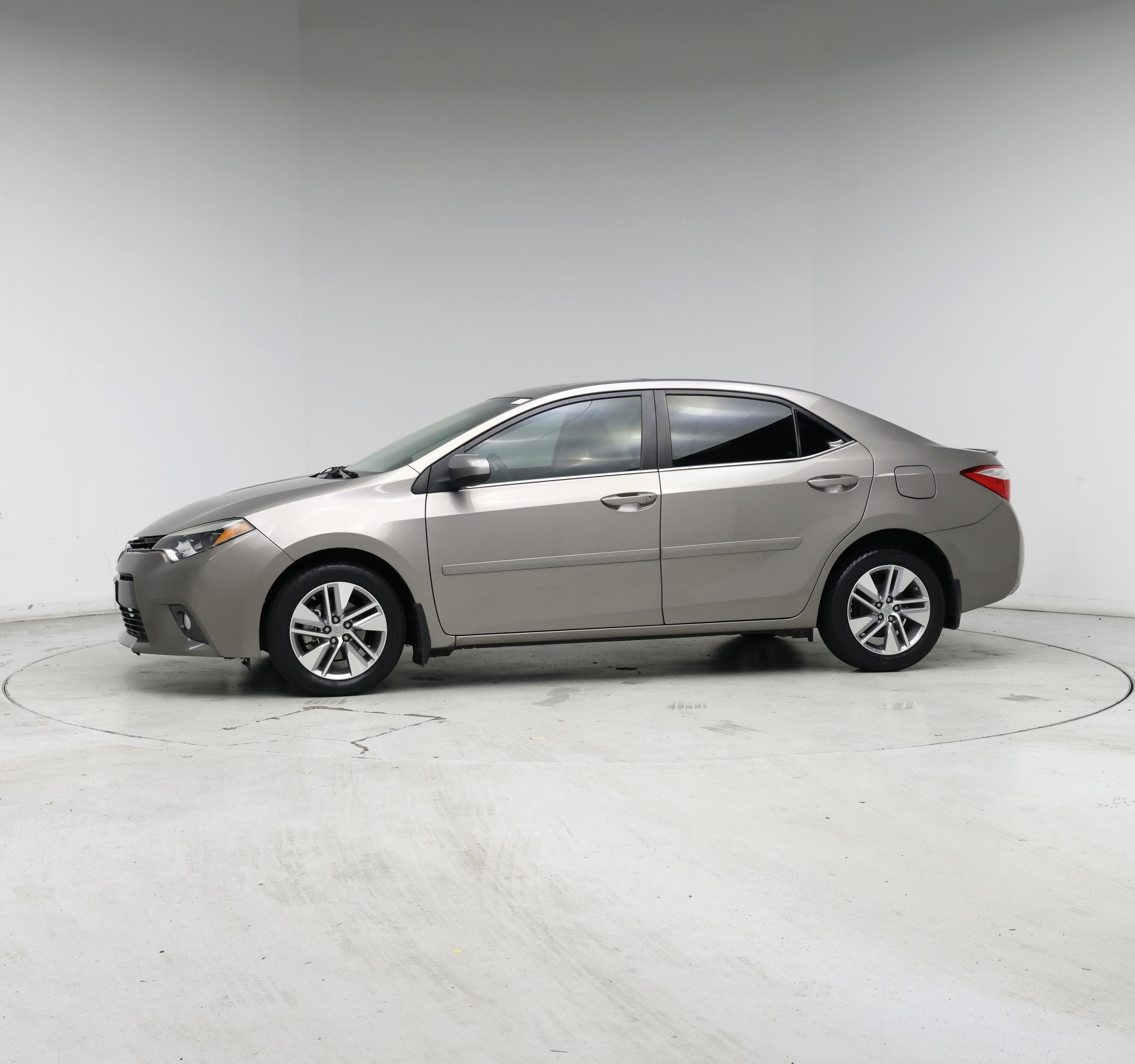 Thumbnail: 2016 Toyota Corolla - 3
