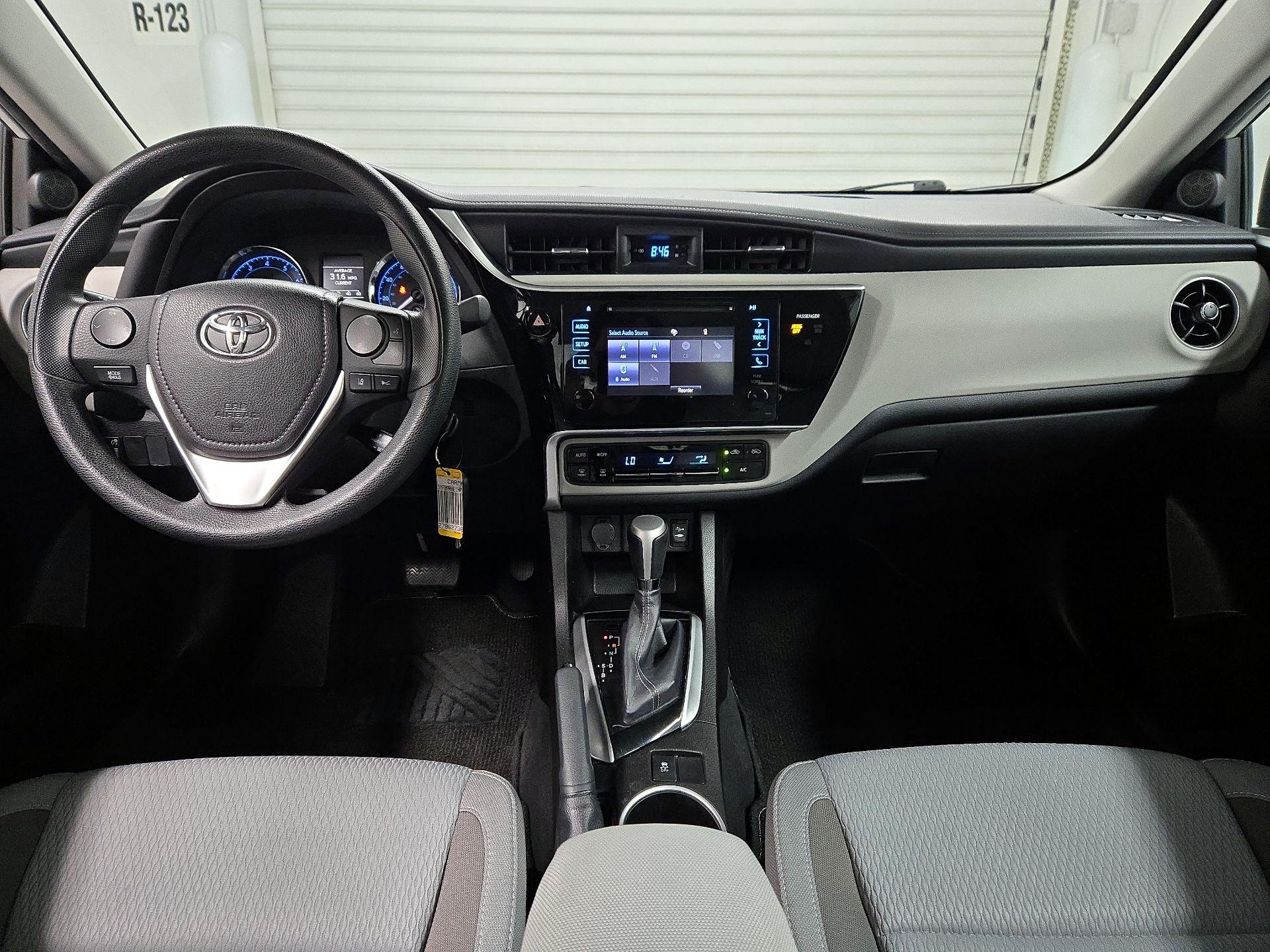 Thumbnail: 2017 Toyota Corolla - 9