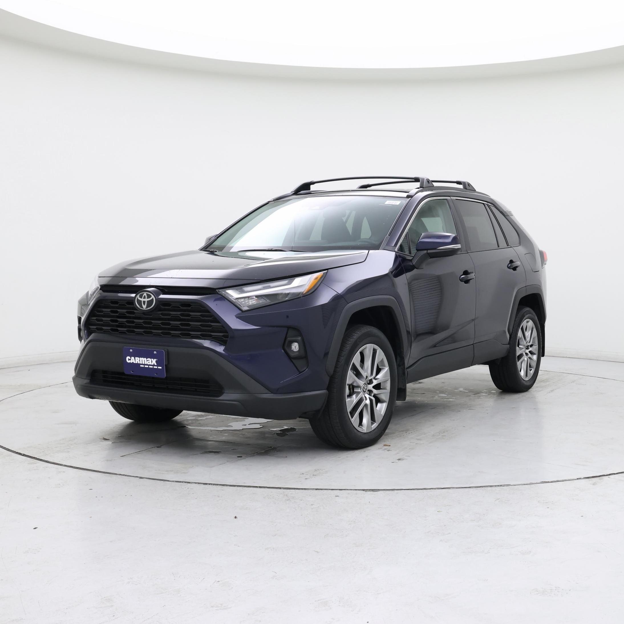 Thumbnail: 2022 Toyota RAV4 - 4