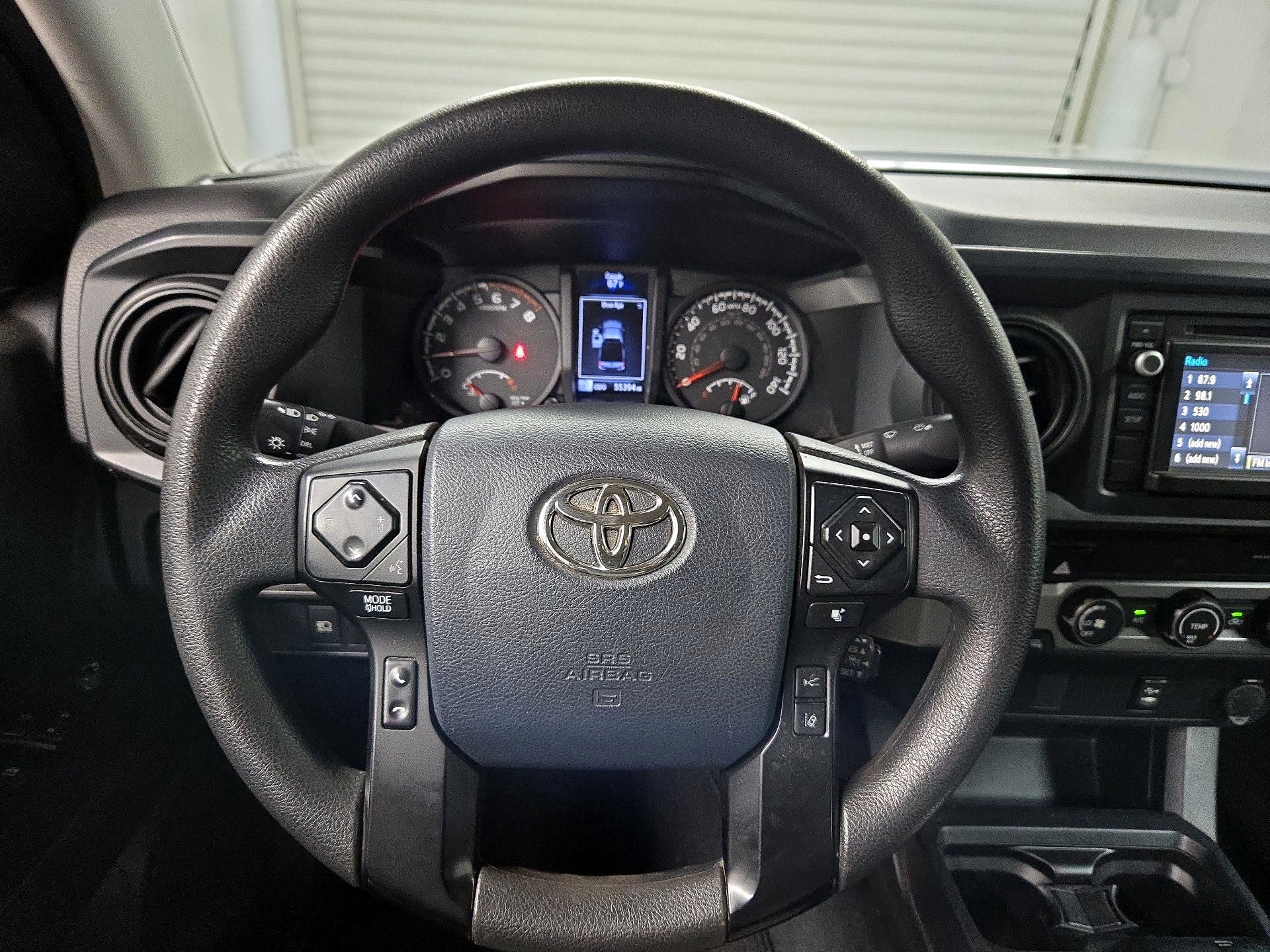 Thumbnail: 2019 Toyota Tacoma - 10