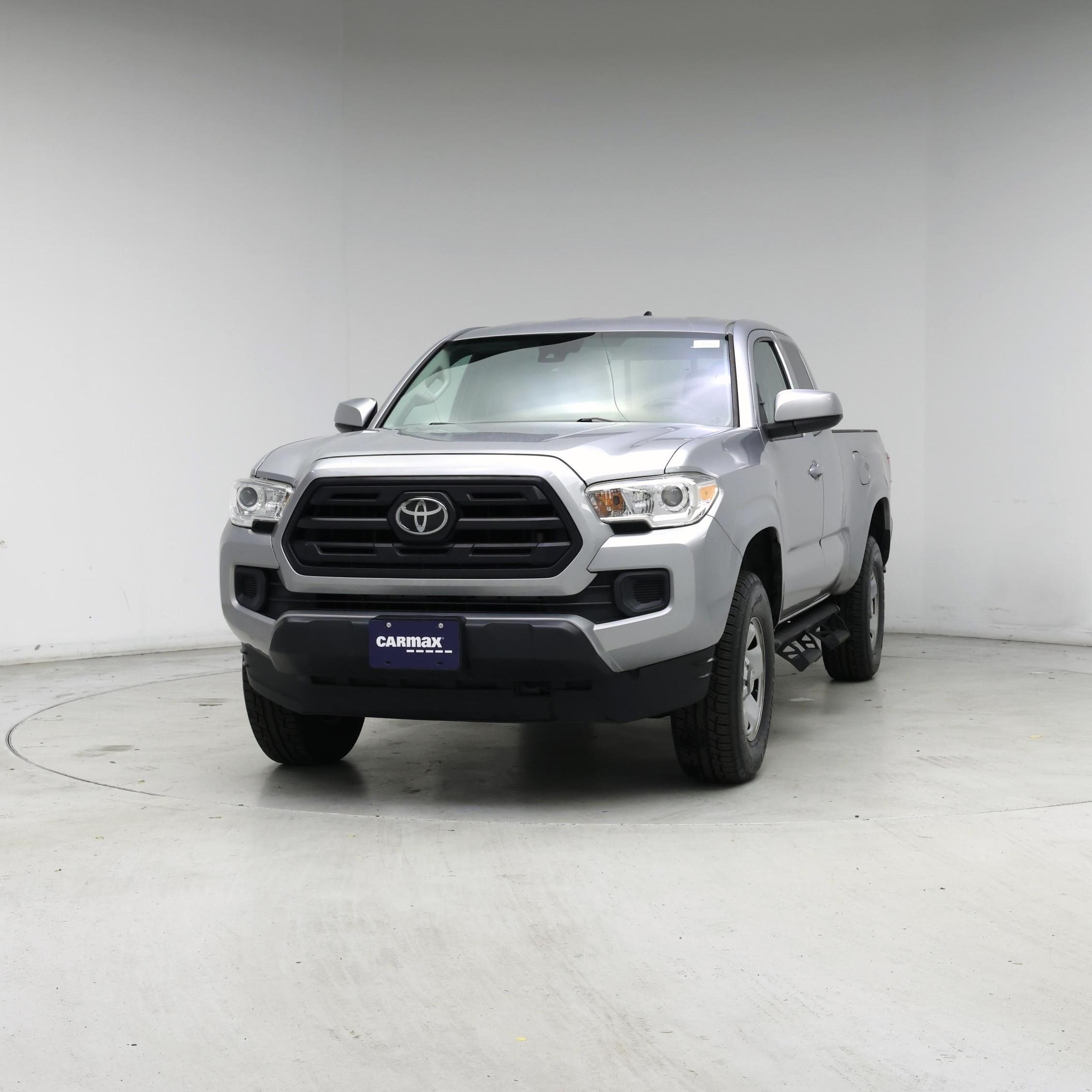Thumbnail: 2019 Toyota Tacoma - 4