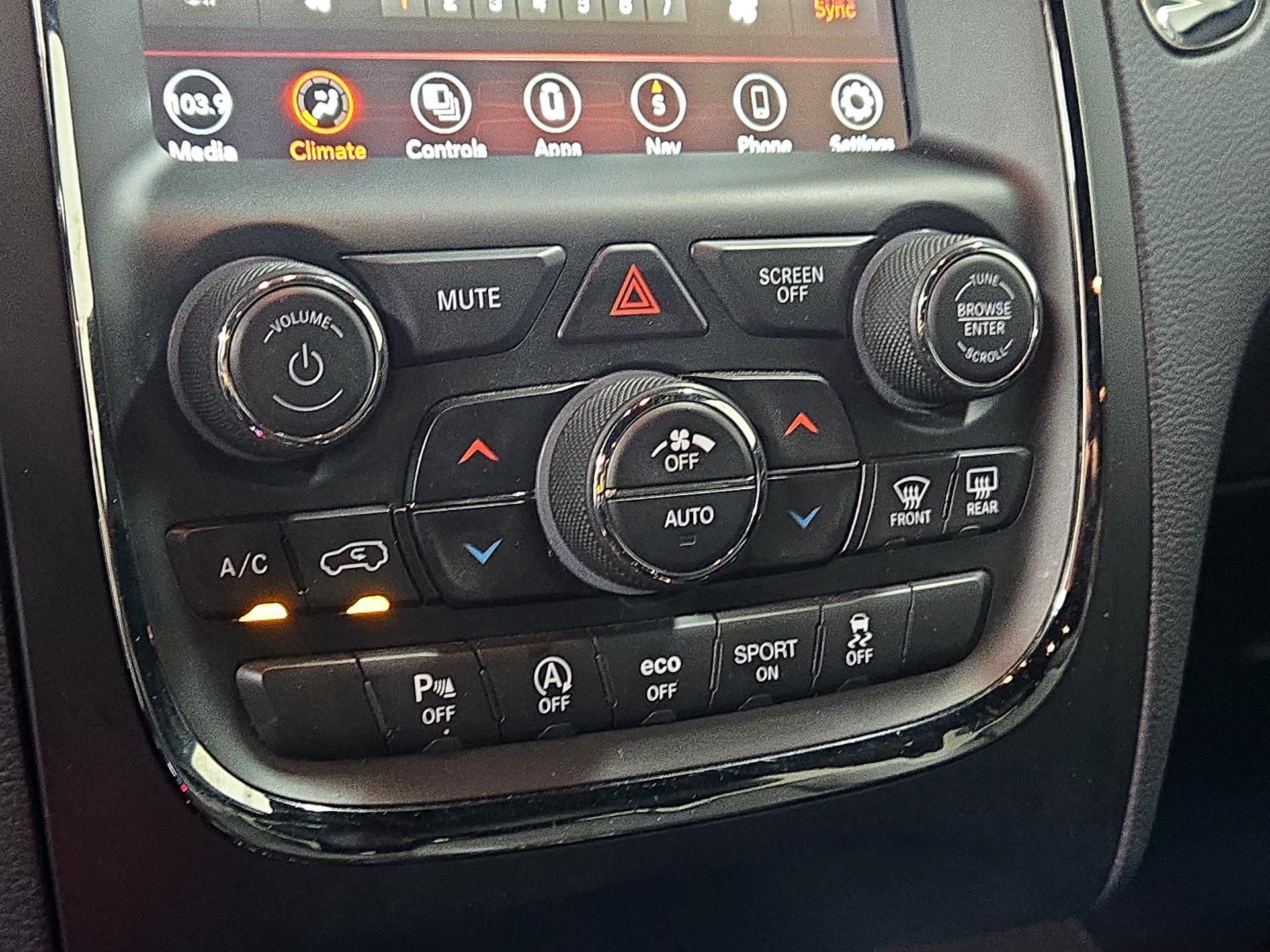 Thumbnail: 2020 Dodge Durango - 17