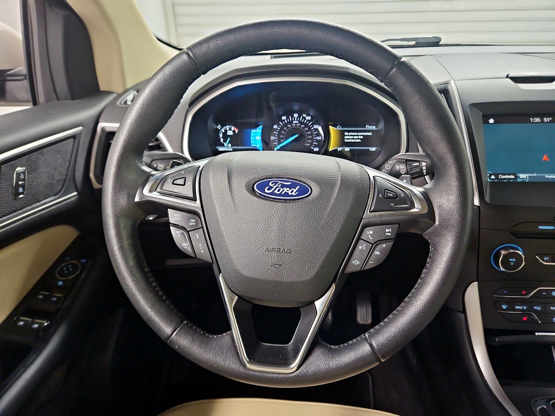 Thumbnail: 2018 Ford Edge - 10