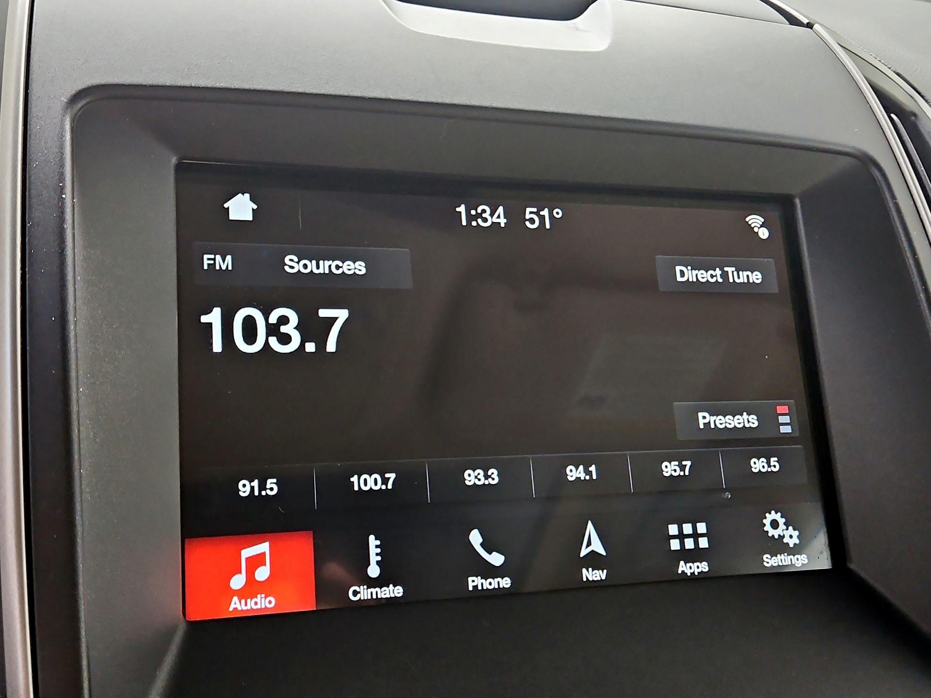 Thumbnail: 2018 Ford Edge - 16