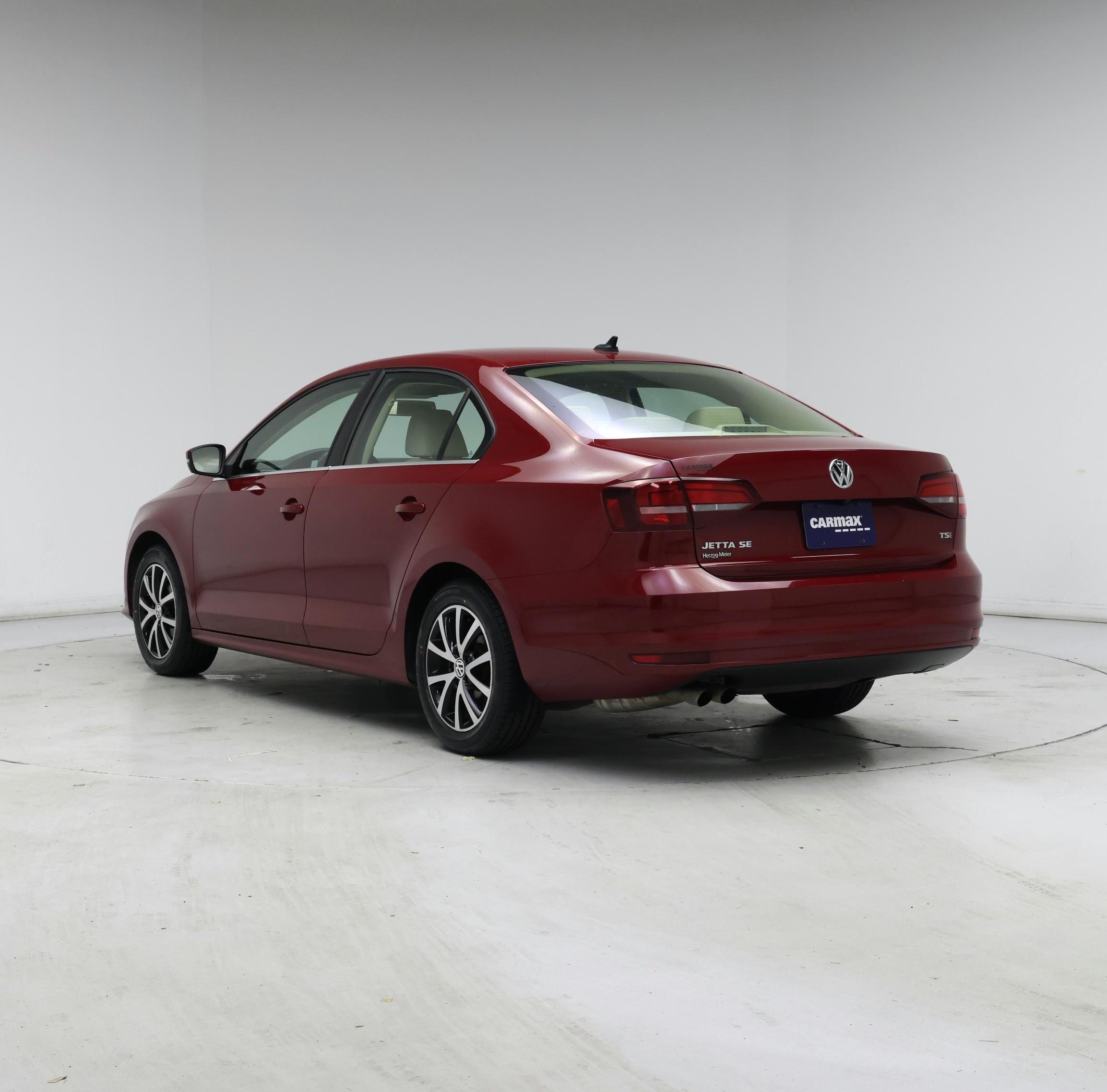 Thumbnail: 2017 Volkswagen Jetta - 2