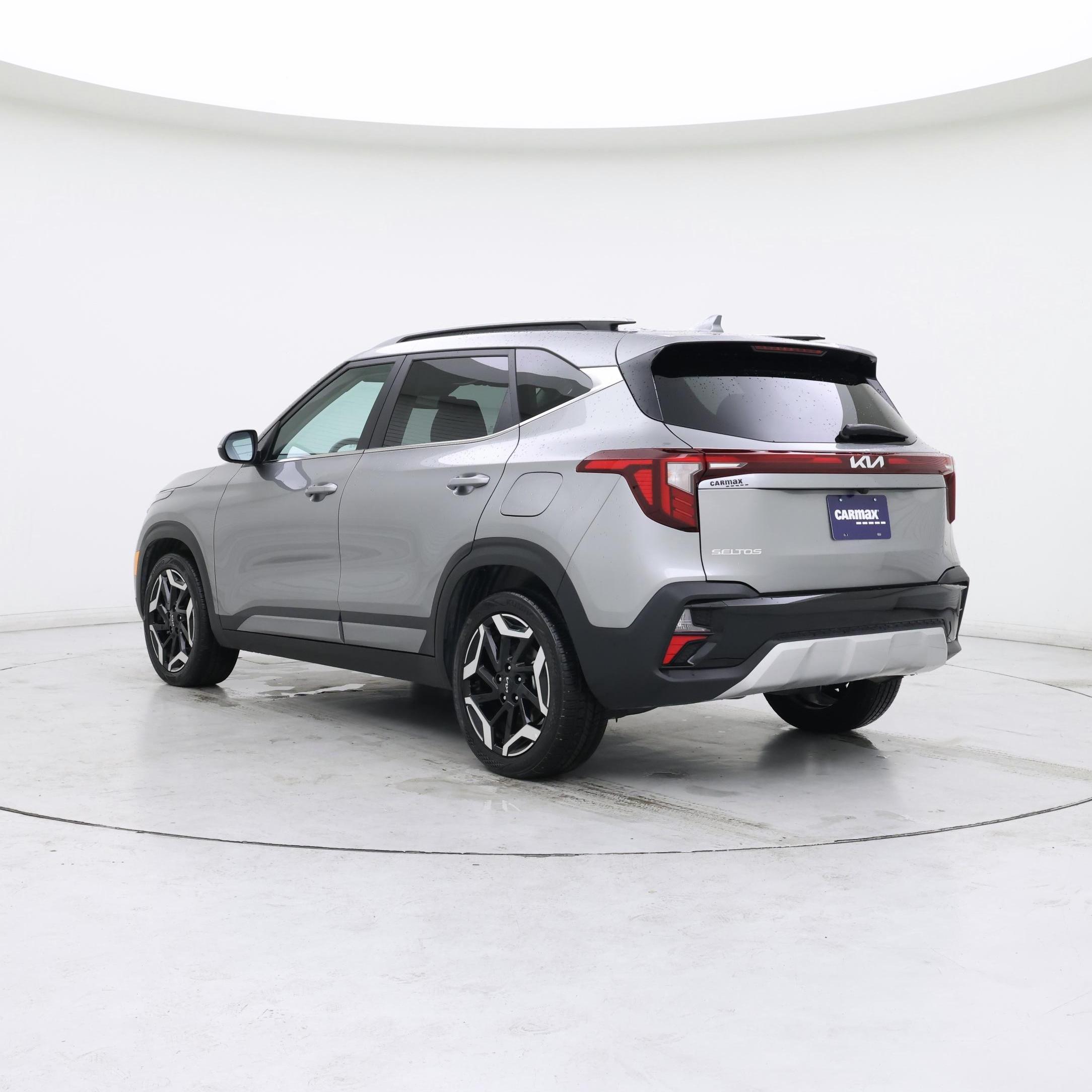Thumbnail: 2024 Kia Seltos - 2