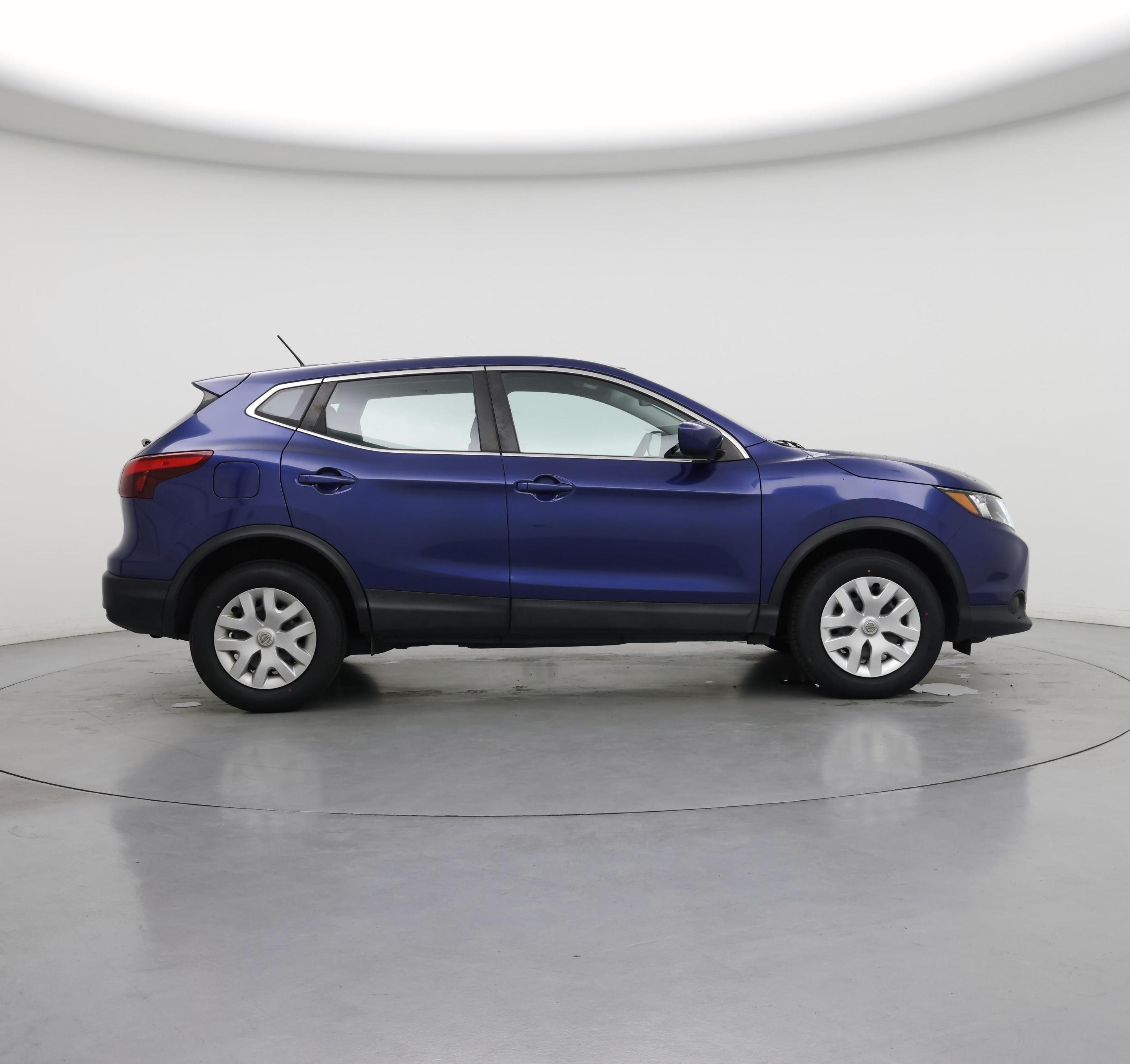 Thumbnail: 2018 Nissan Rogue Sport - 7