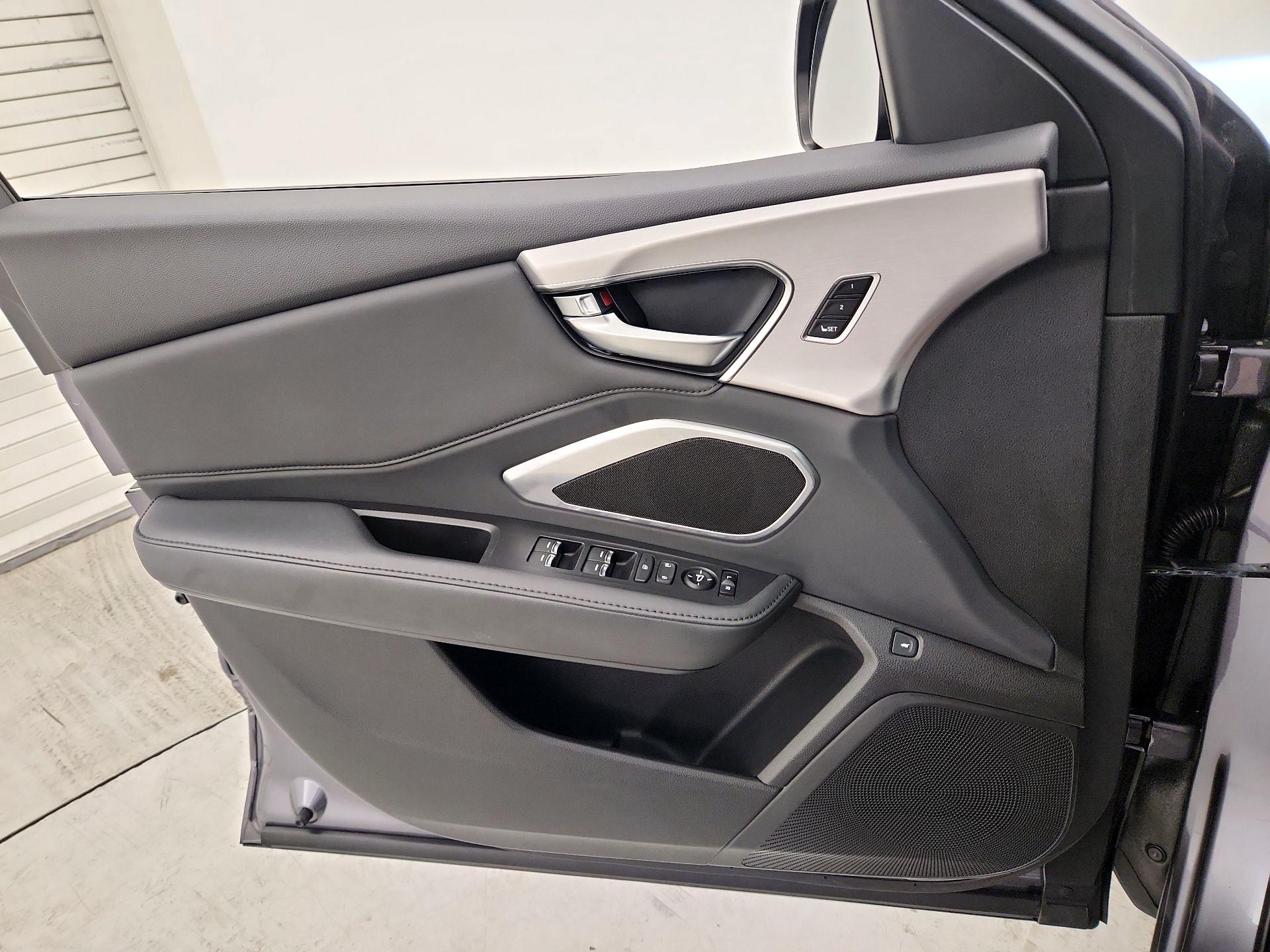 Thumbnail: 2021 Acura RDX - 12
