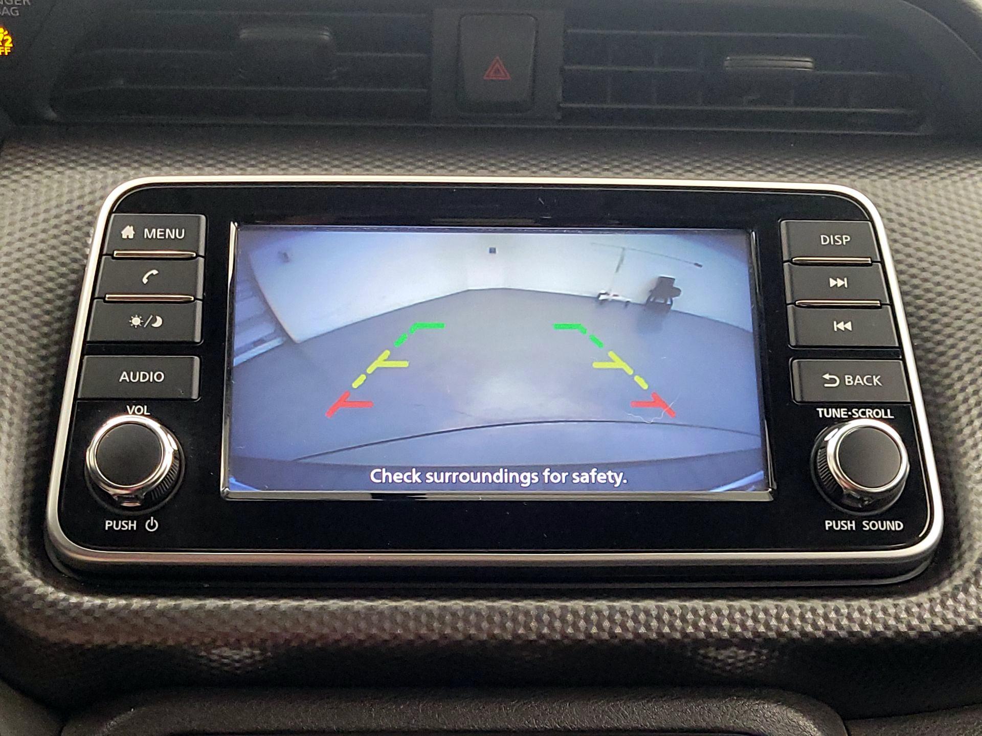 Thumbnail: 2019 Nissan Kicks - 14