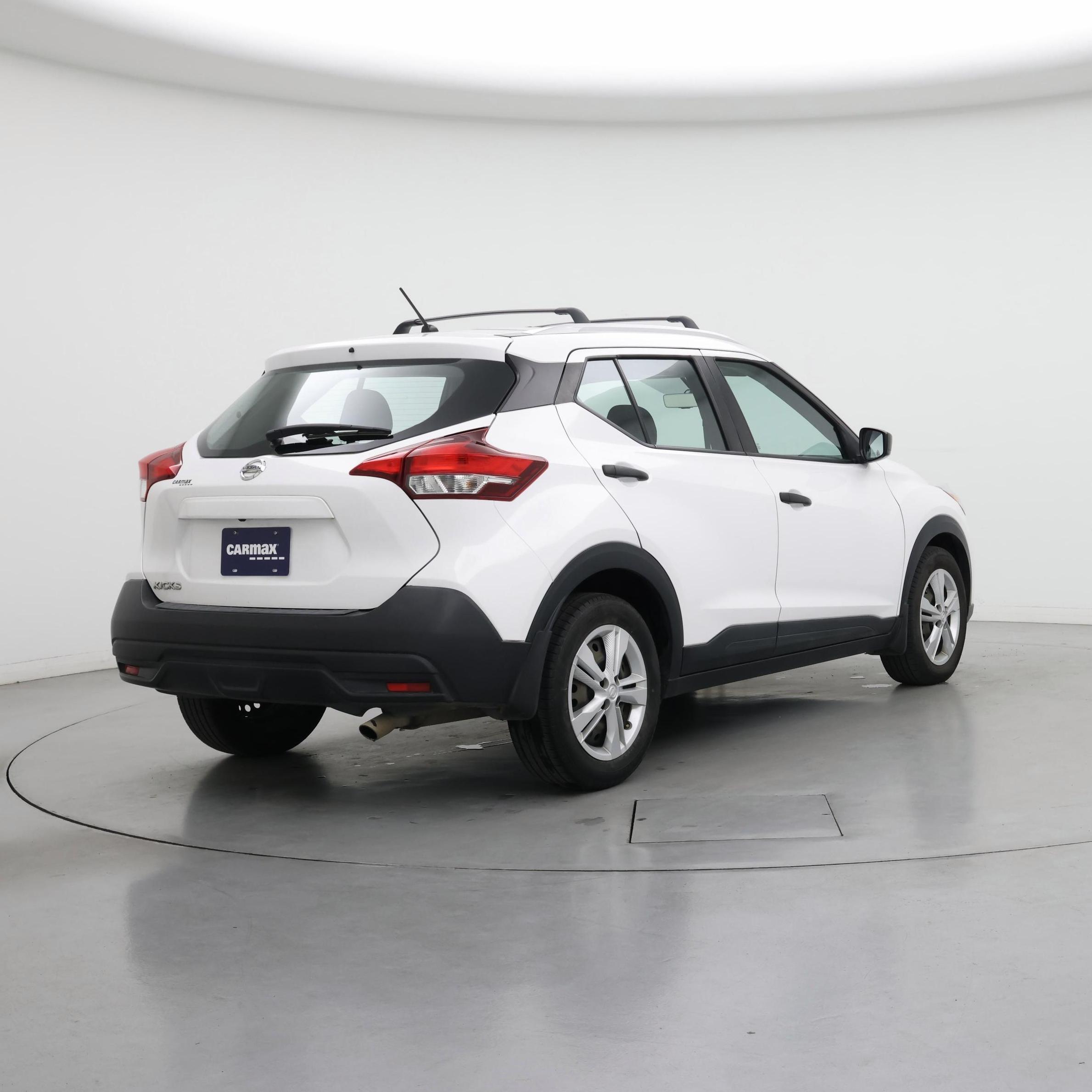 Thumbnail: 2019 Nissan Kicks - 8