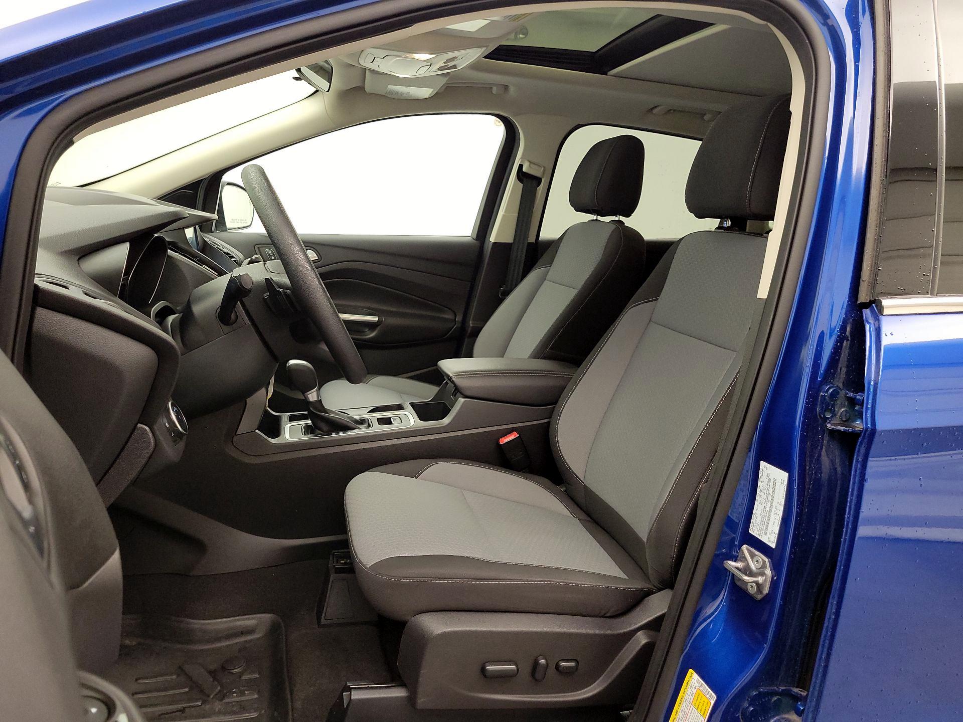 Thumbnail: 2017 Ford Escape - 11