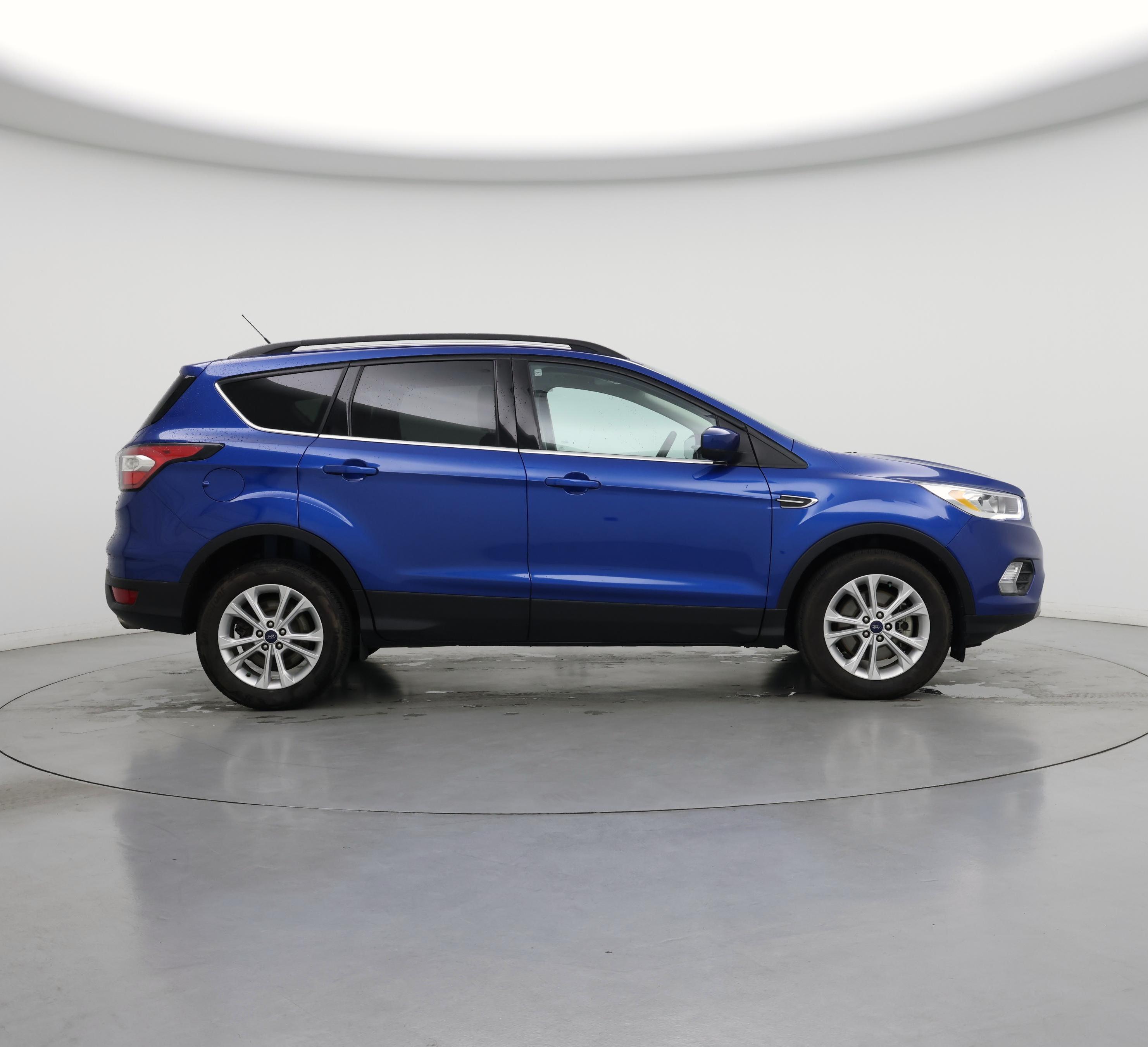 Thumbnail: 2017 Ford Escape - 7
