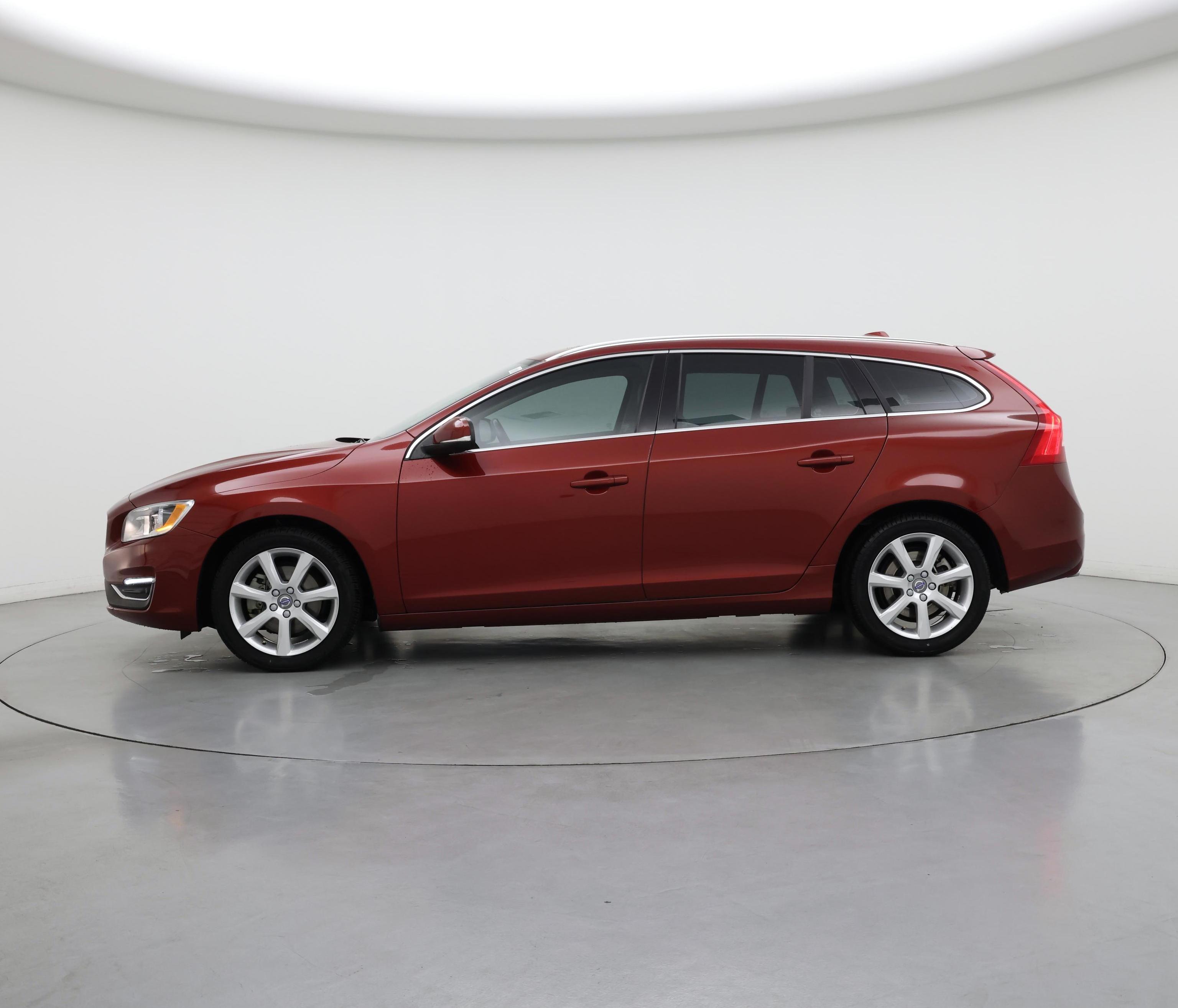 Thumbnail: 2017 Volvo V60 - 3