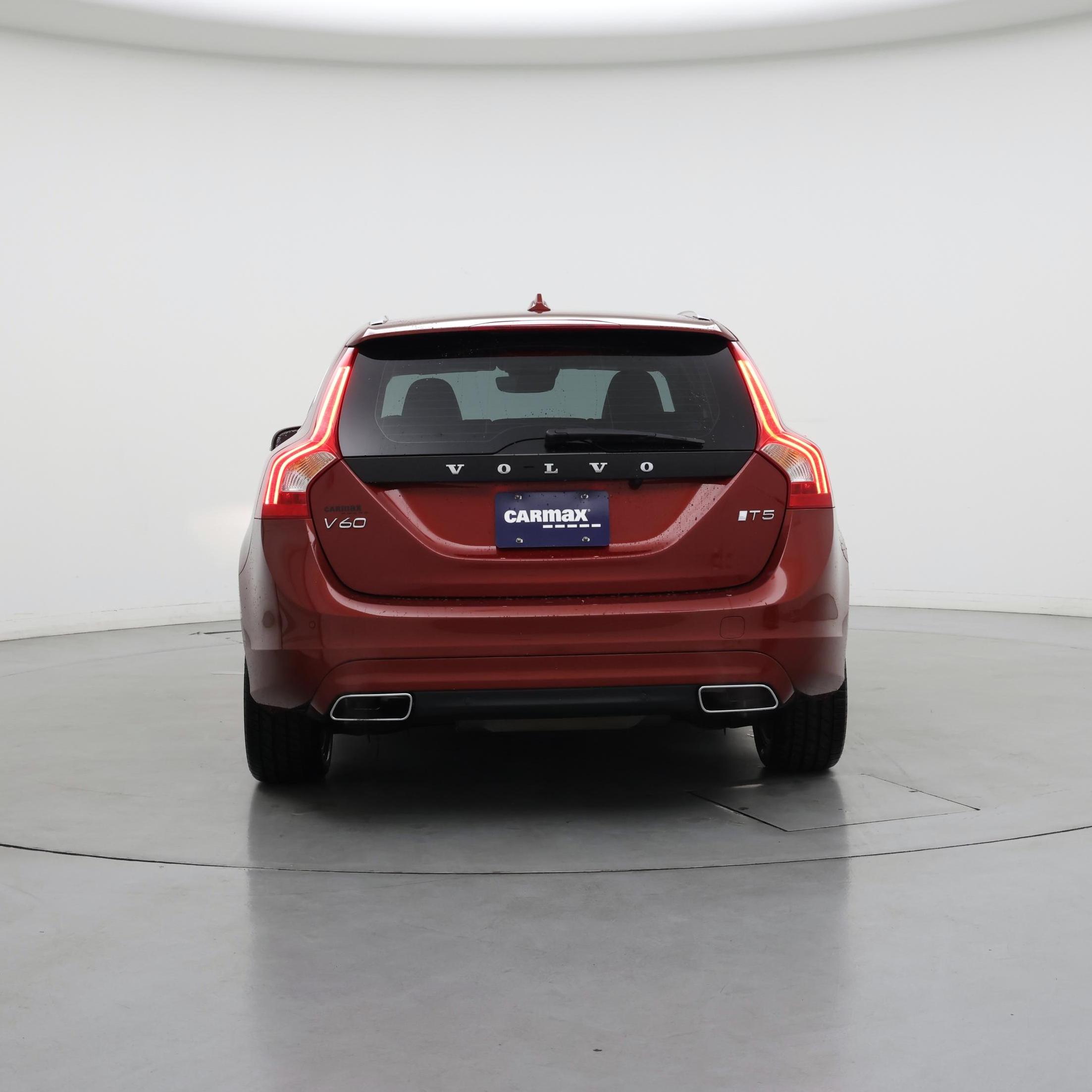 Thumbnail: 2017 Volvo V60 - 6