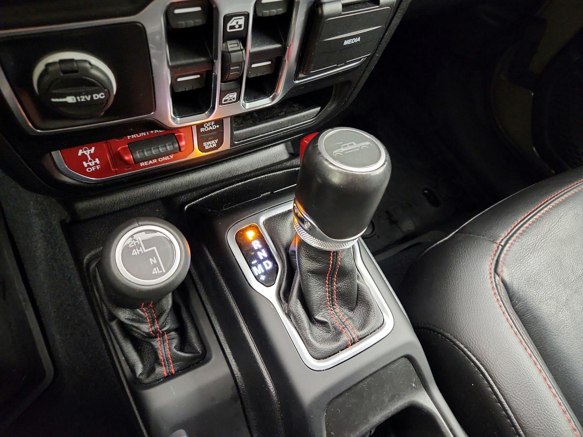 Thumbnail: 2020 Jeep Gladiator - 18