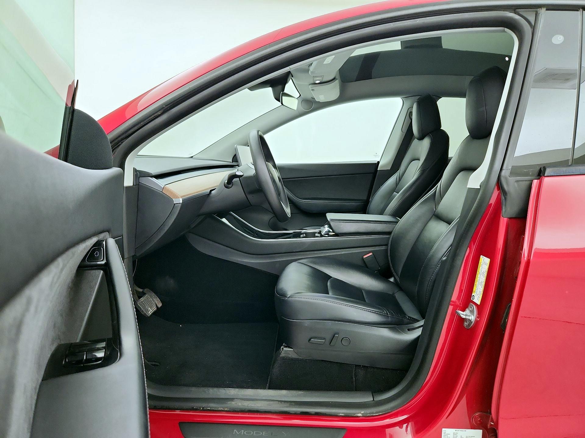 Thumbnail: 2020 Tesla Model Y - 11
