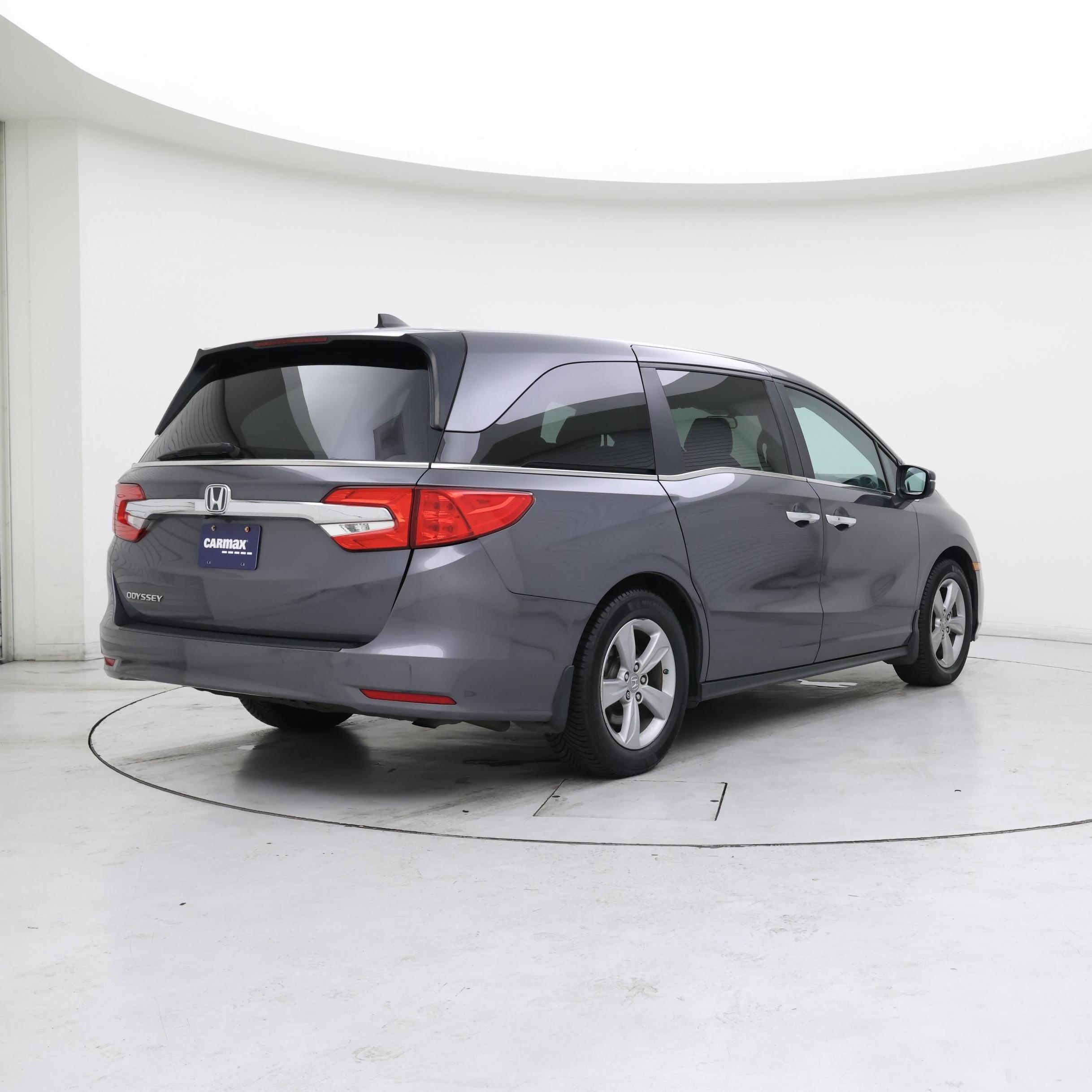 Thumbnail: 2019 Honda Odyssey - 8