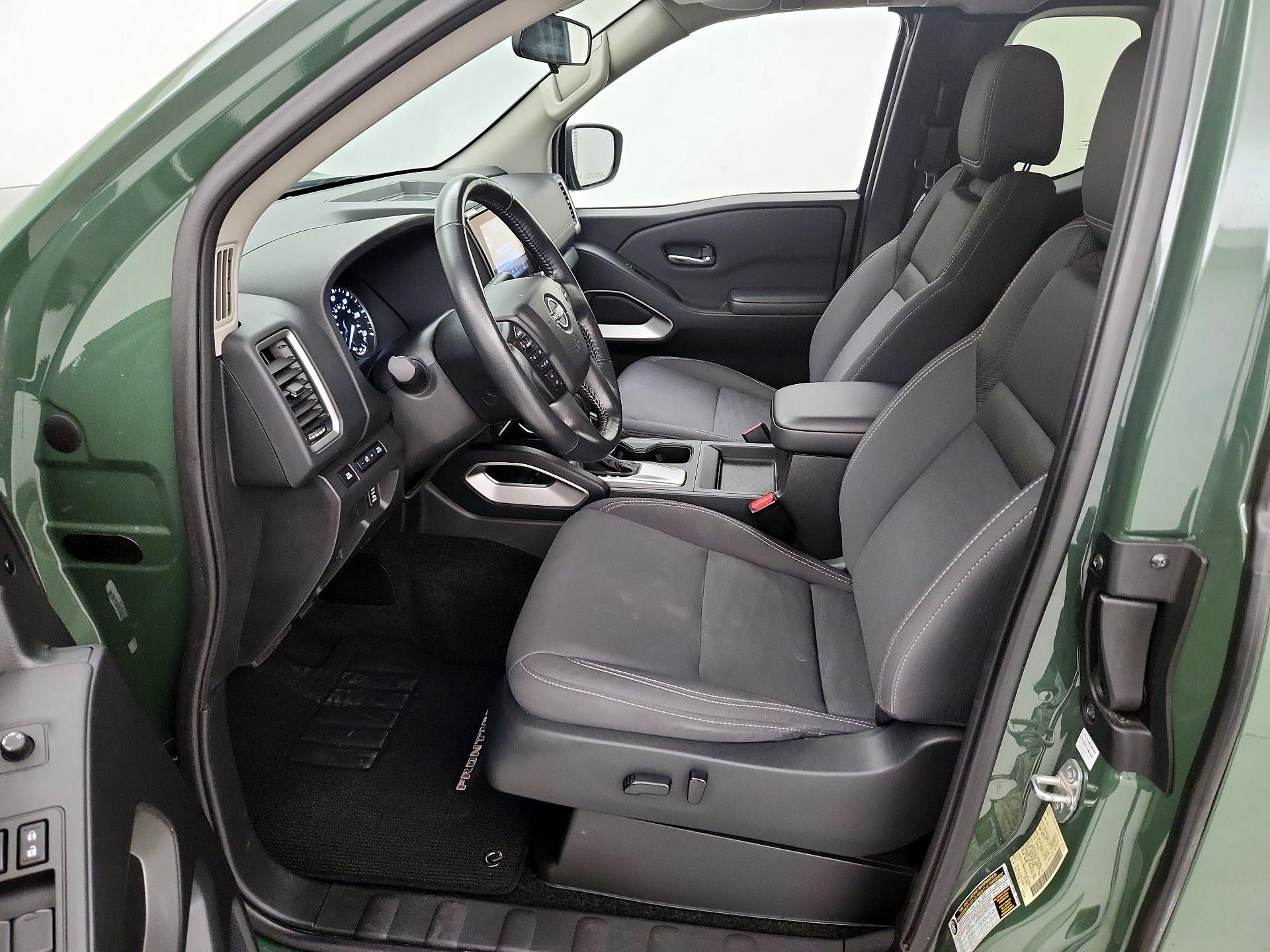 Thumbnail: 2022 Nissan Frontier - 11