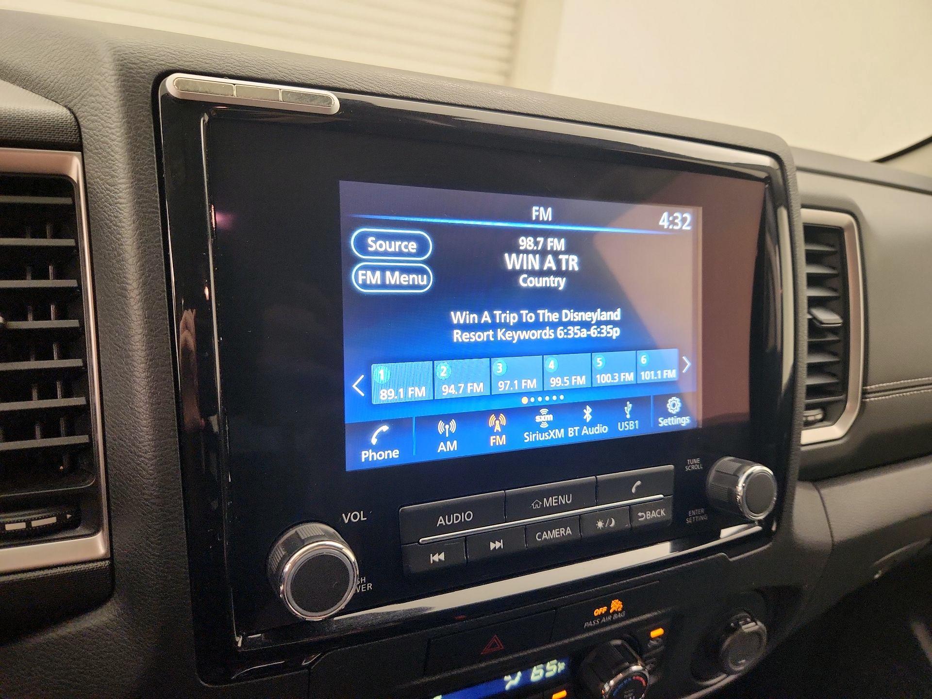 Thumbnail: 2022 Nissan Frontier - 15