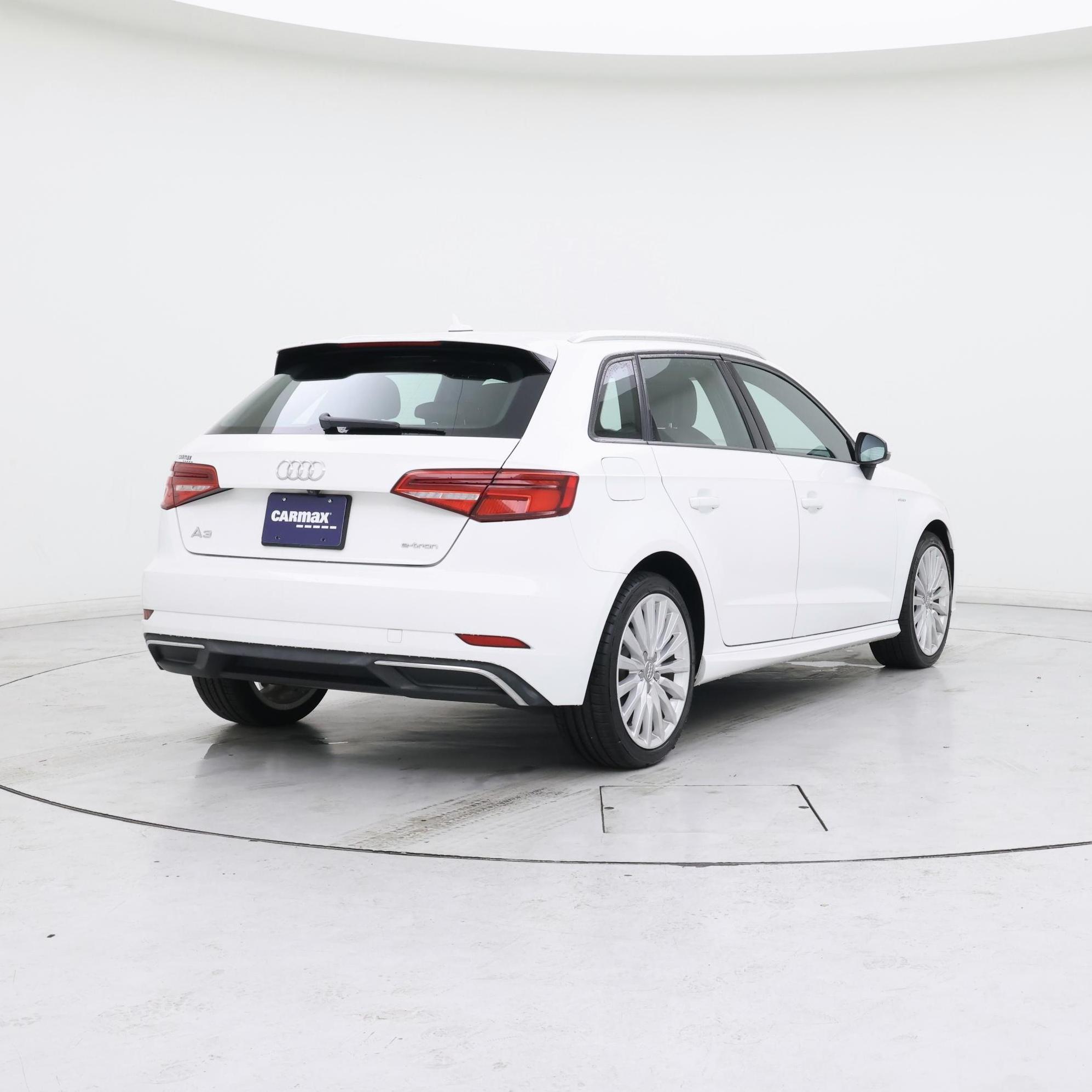 Thumbnail: 2017 Audi A3 - 8