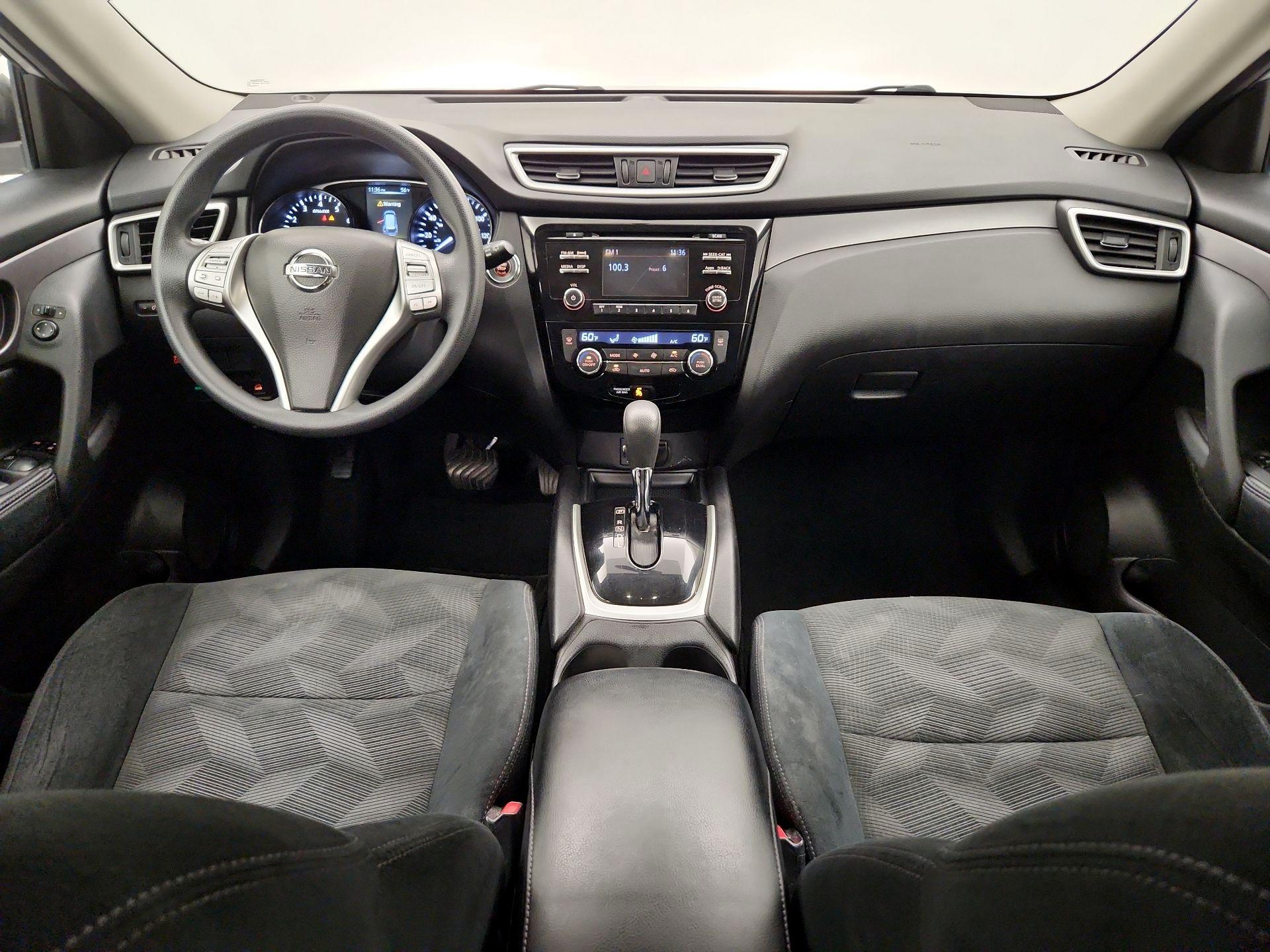 Thumbnail: 2015 Nissan Rogue - 9