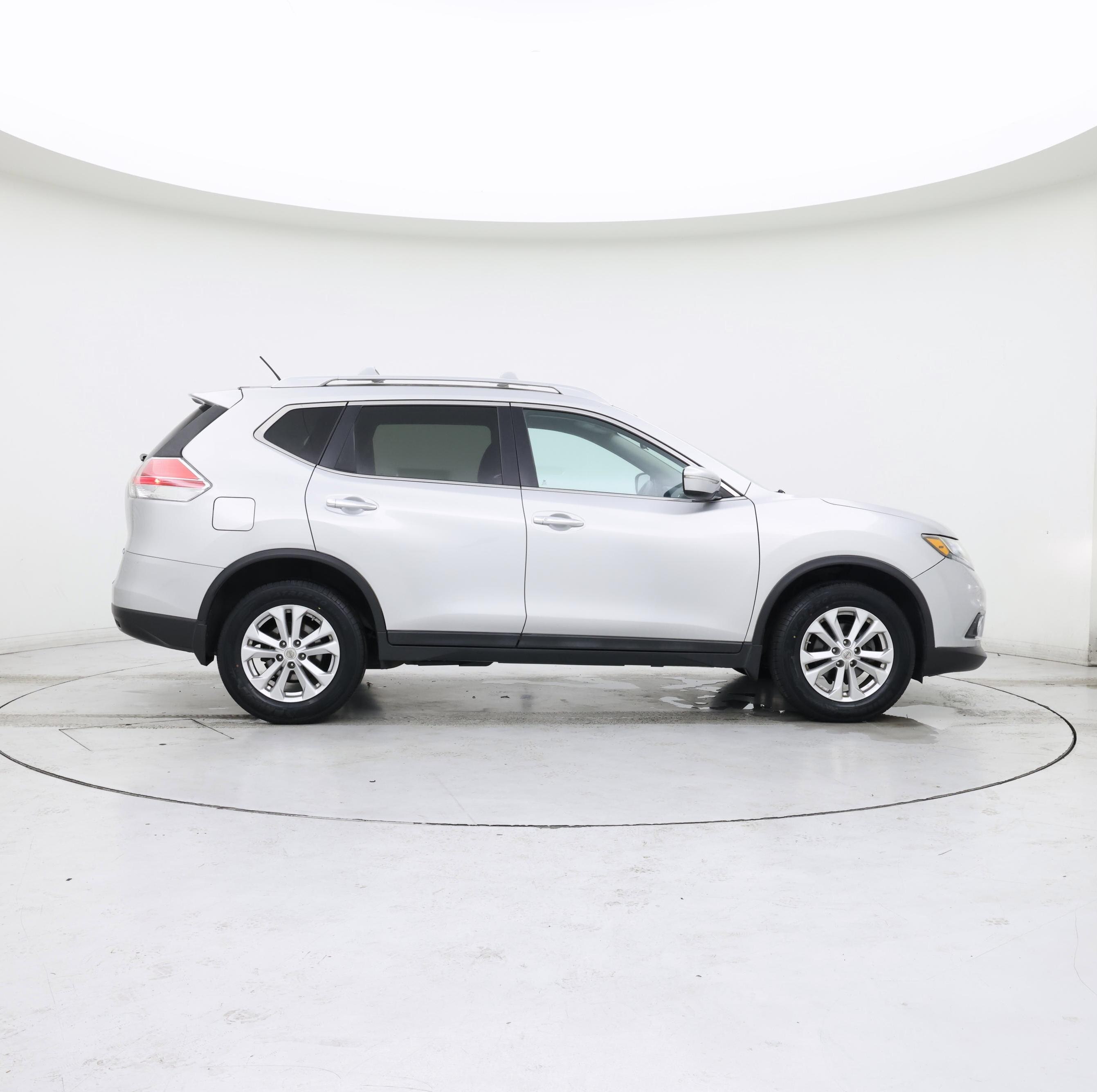 Thumbnail: 2015 Nissan Rogue - 7