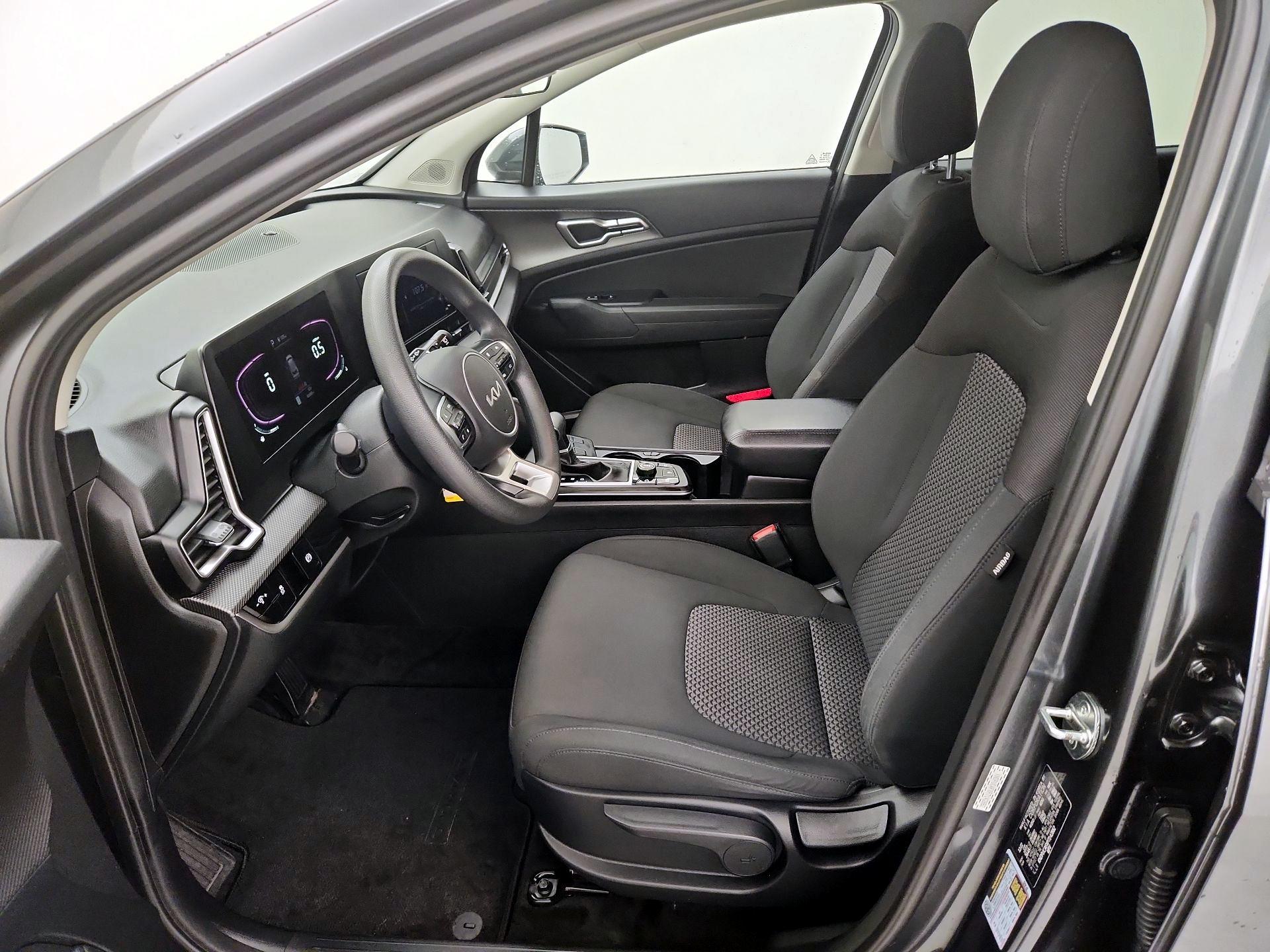 Thumbnail: 2023 Kia Sportage - 11